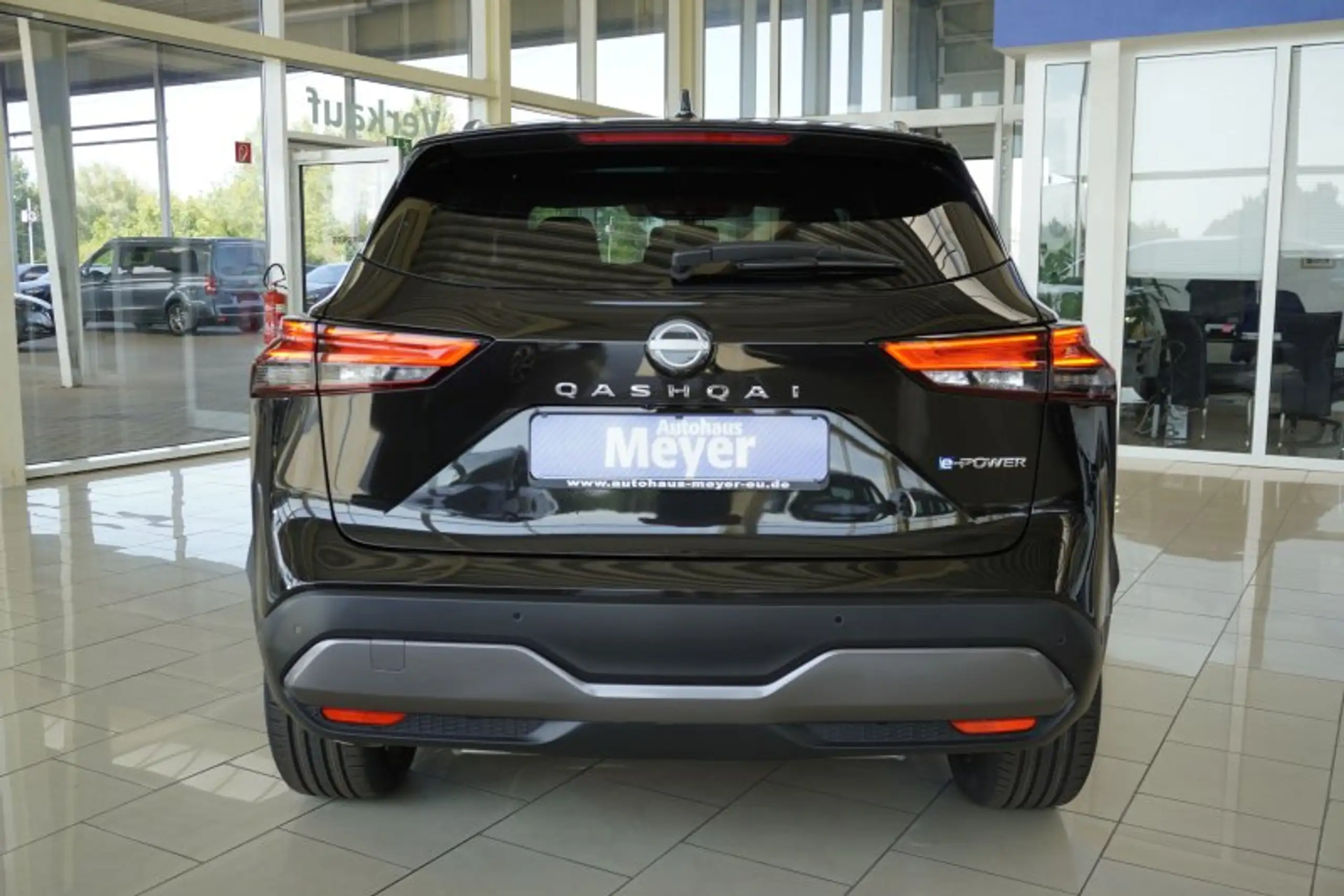 Nissan - Qashqai