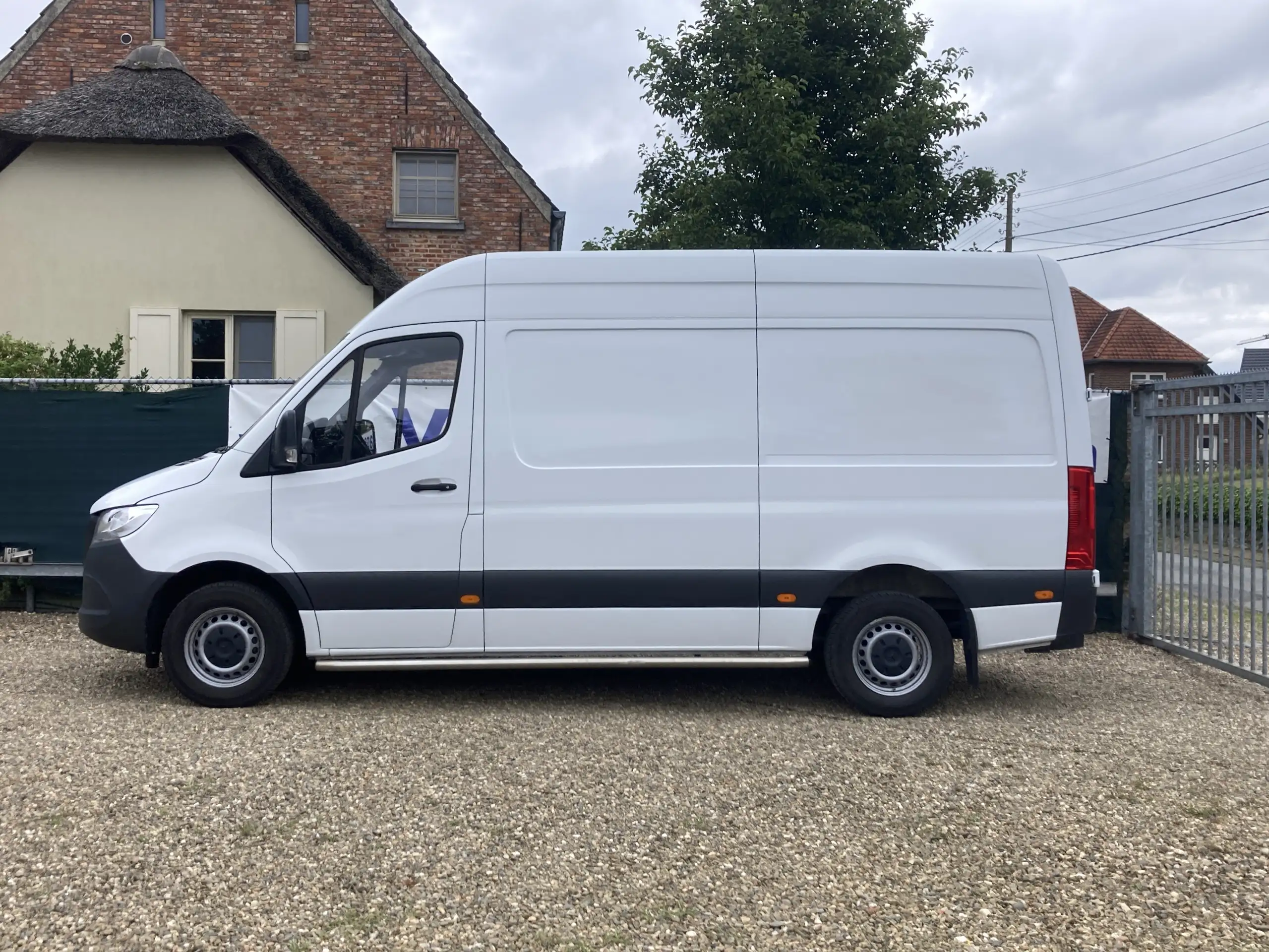 Mercedes-Benz - Sprinter