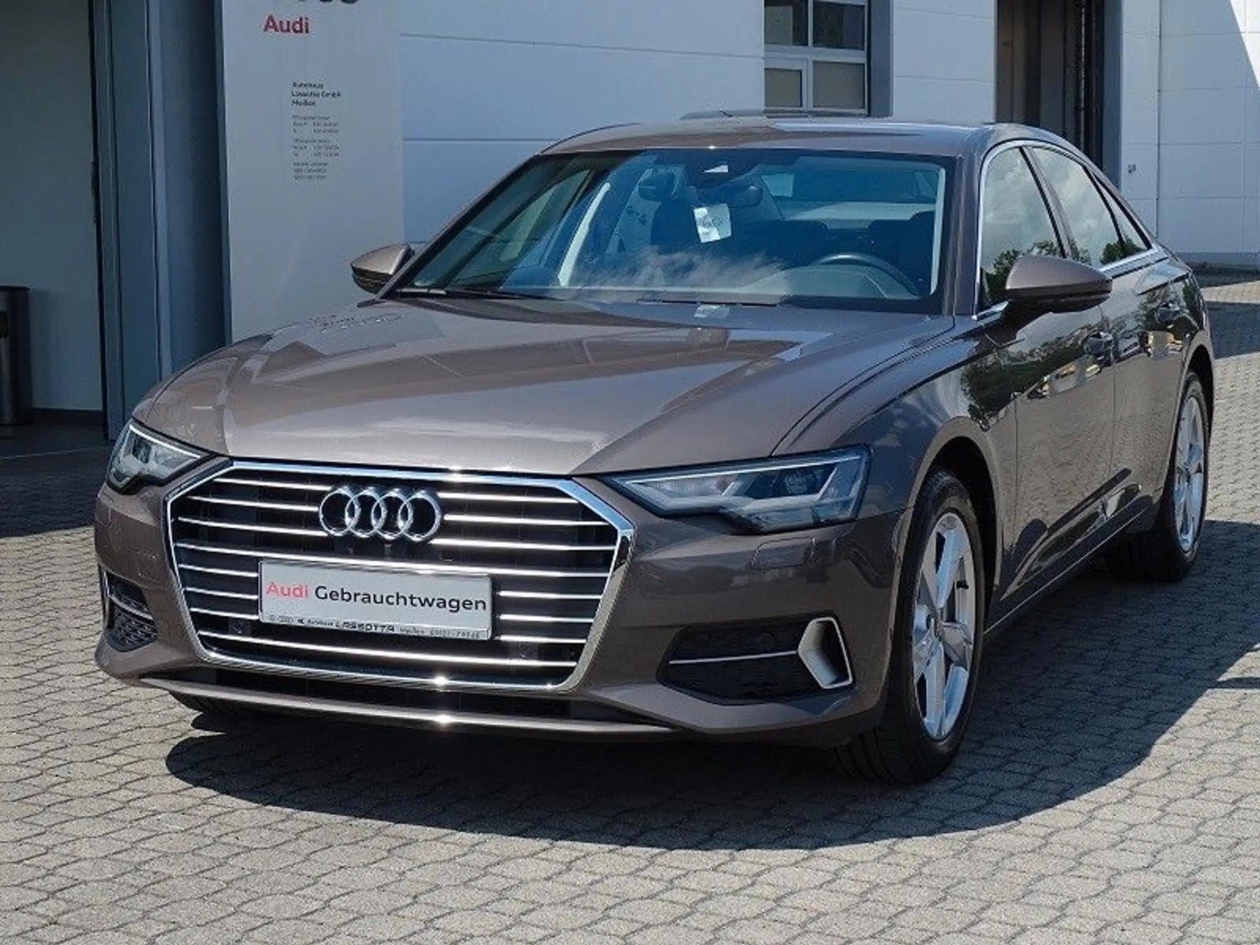 Audi - A6