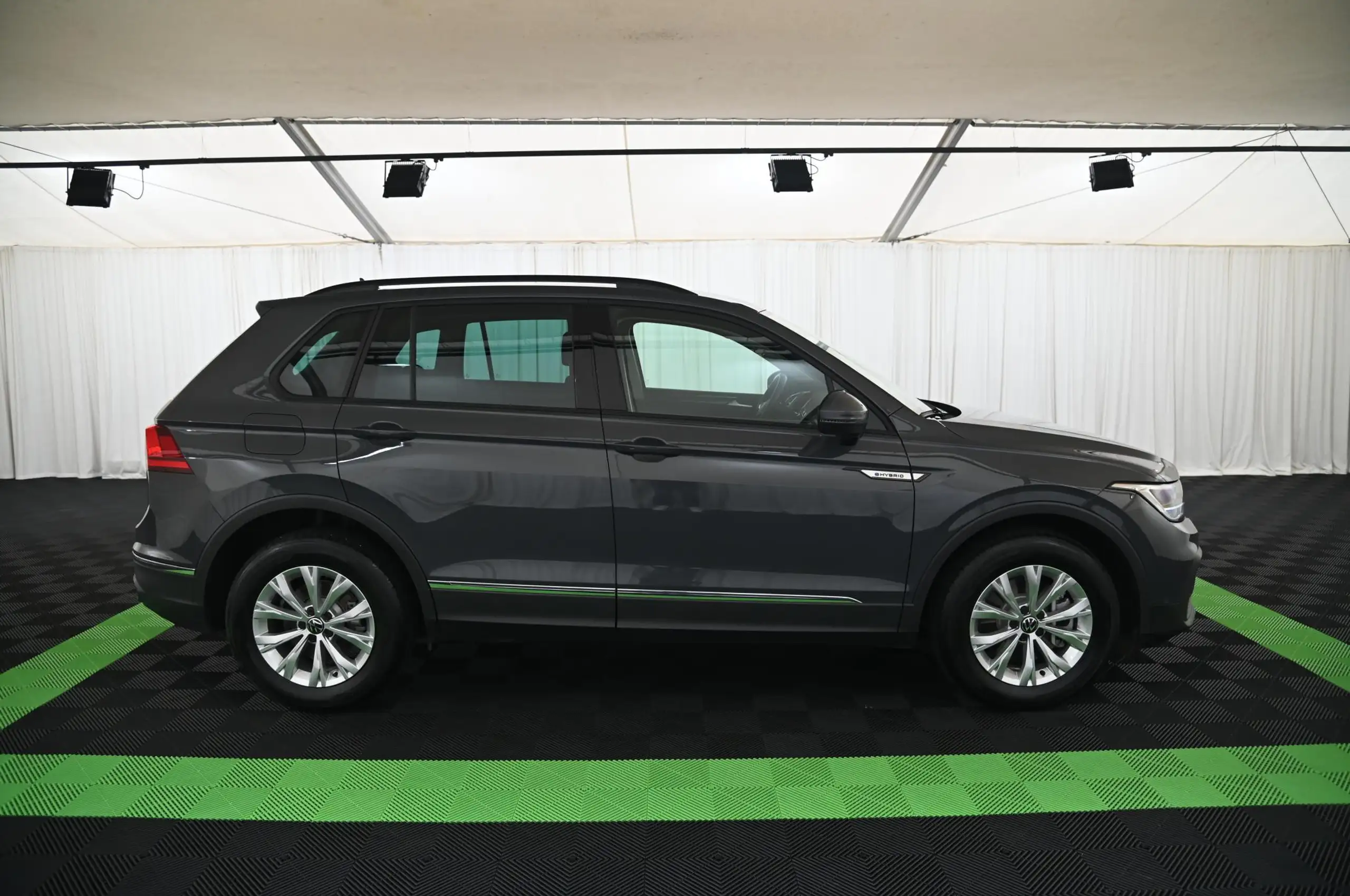 Volkswagen - Tiguan