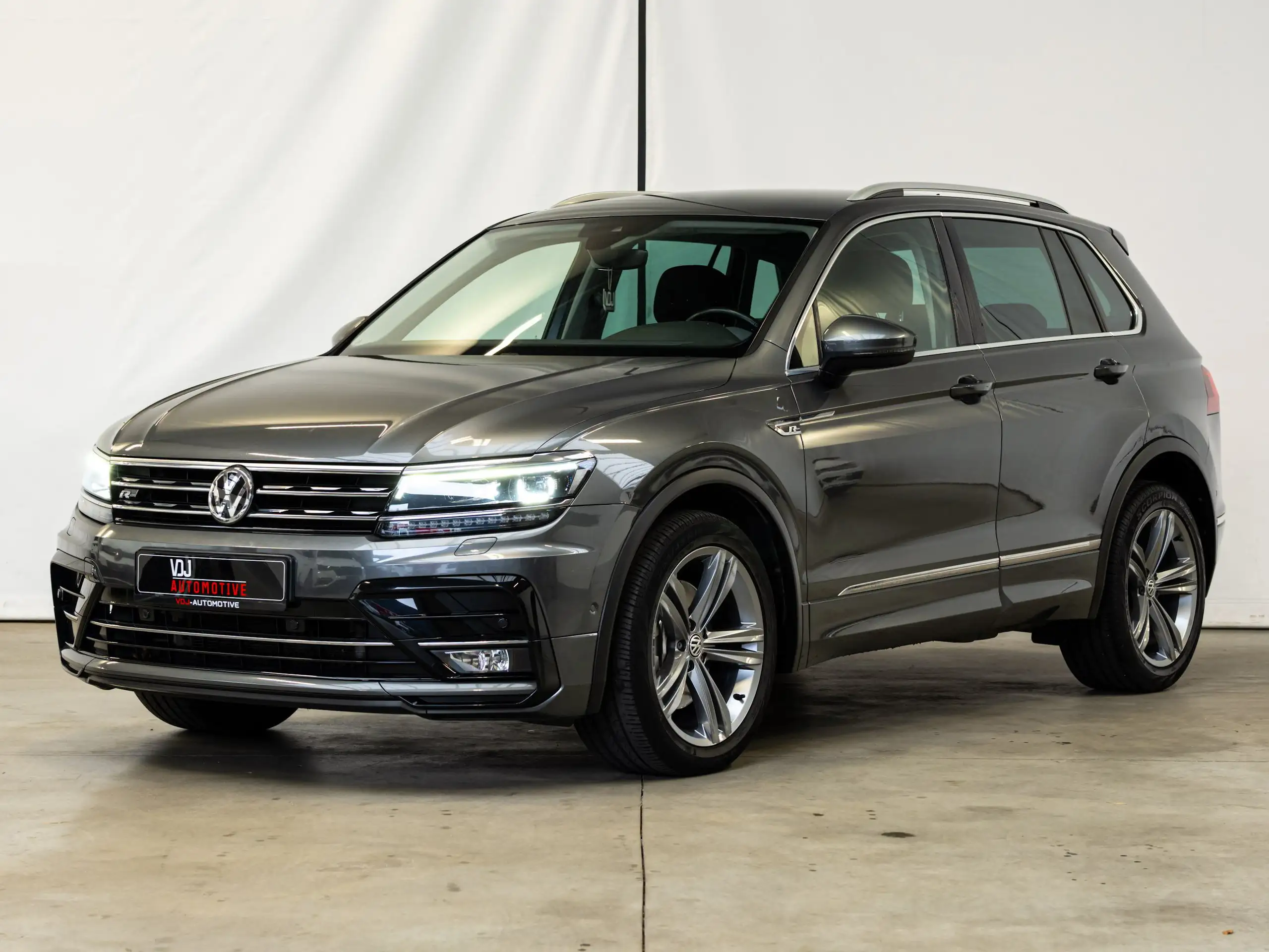 Volkswagen - Tiguan