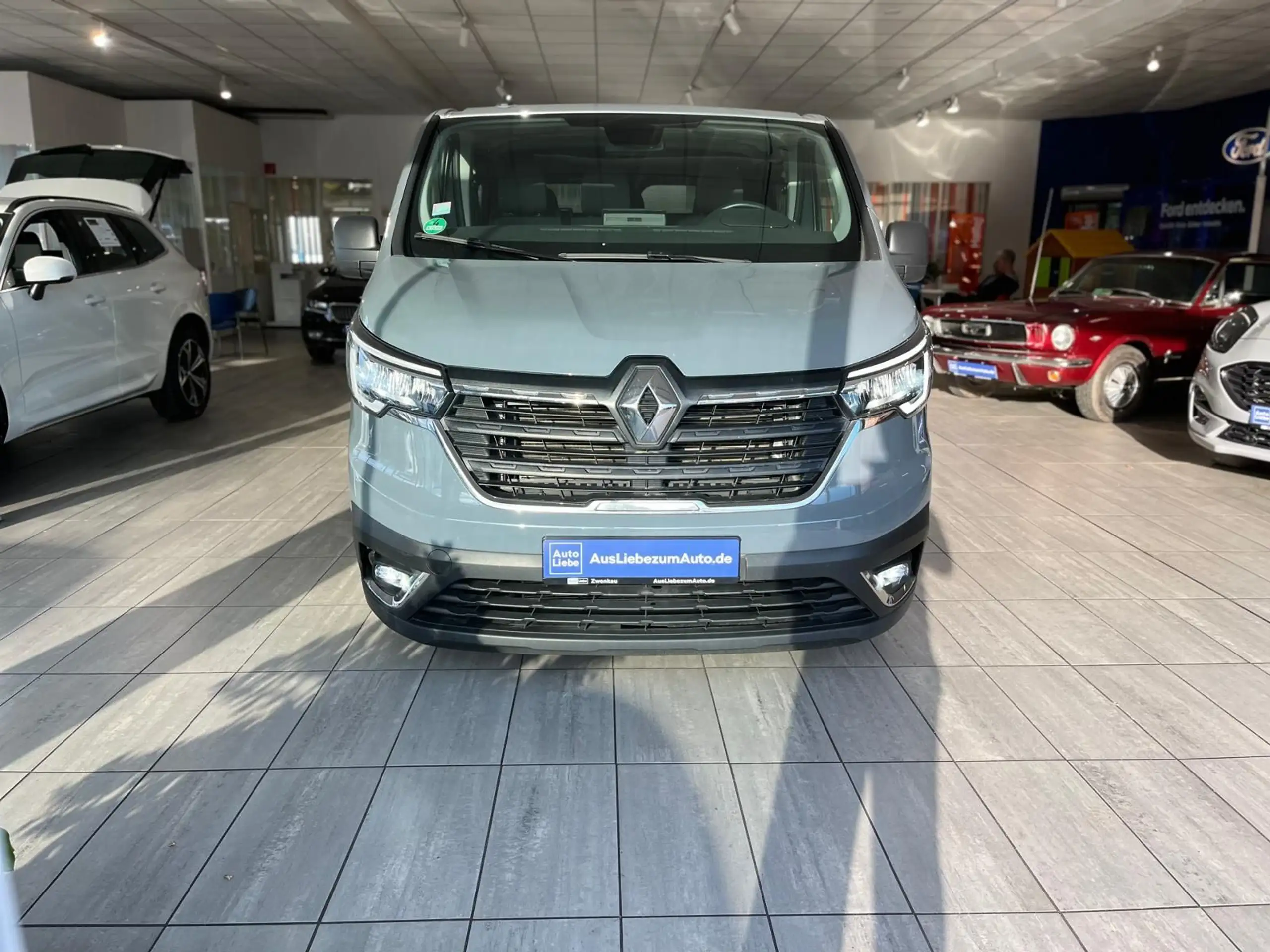 Renault - Trafic