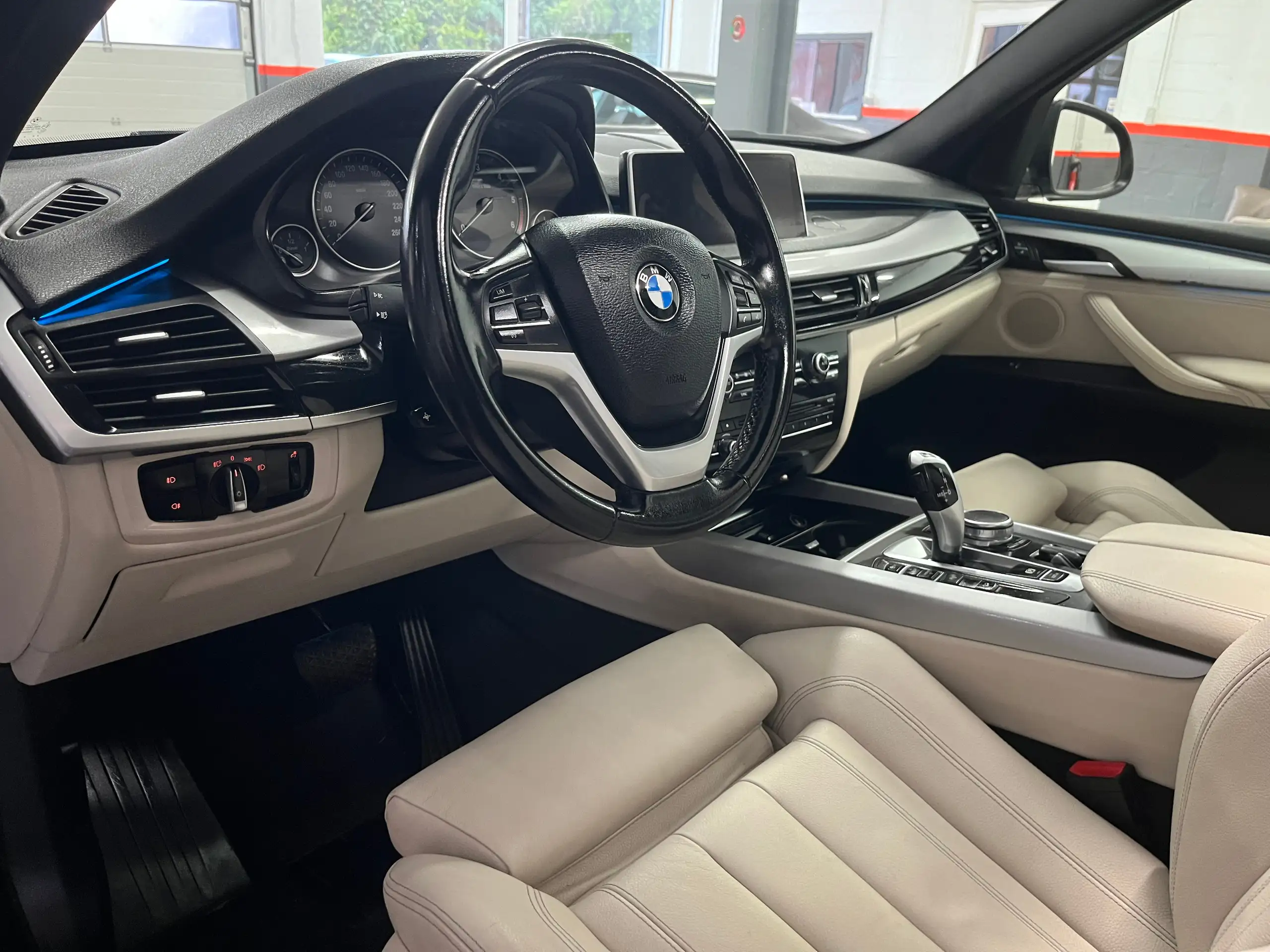 BMW - X5