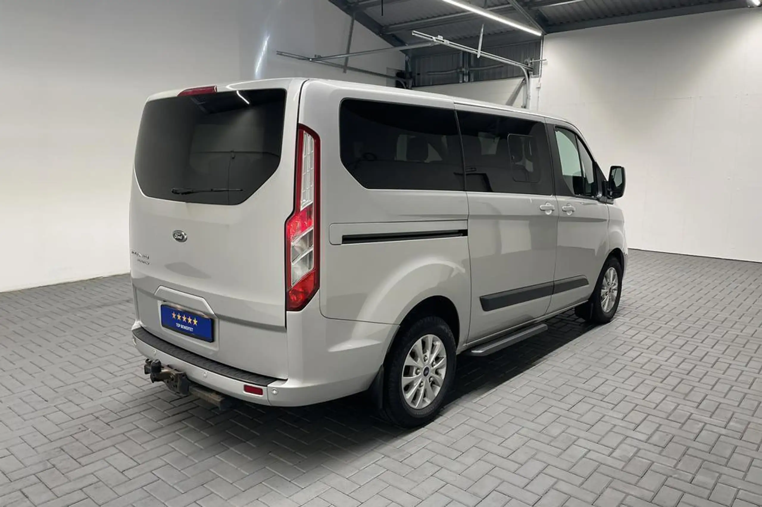 Ford - Tourneo Custom