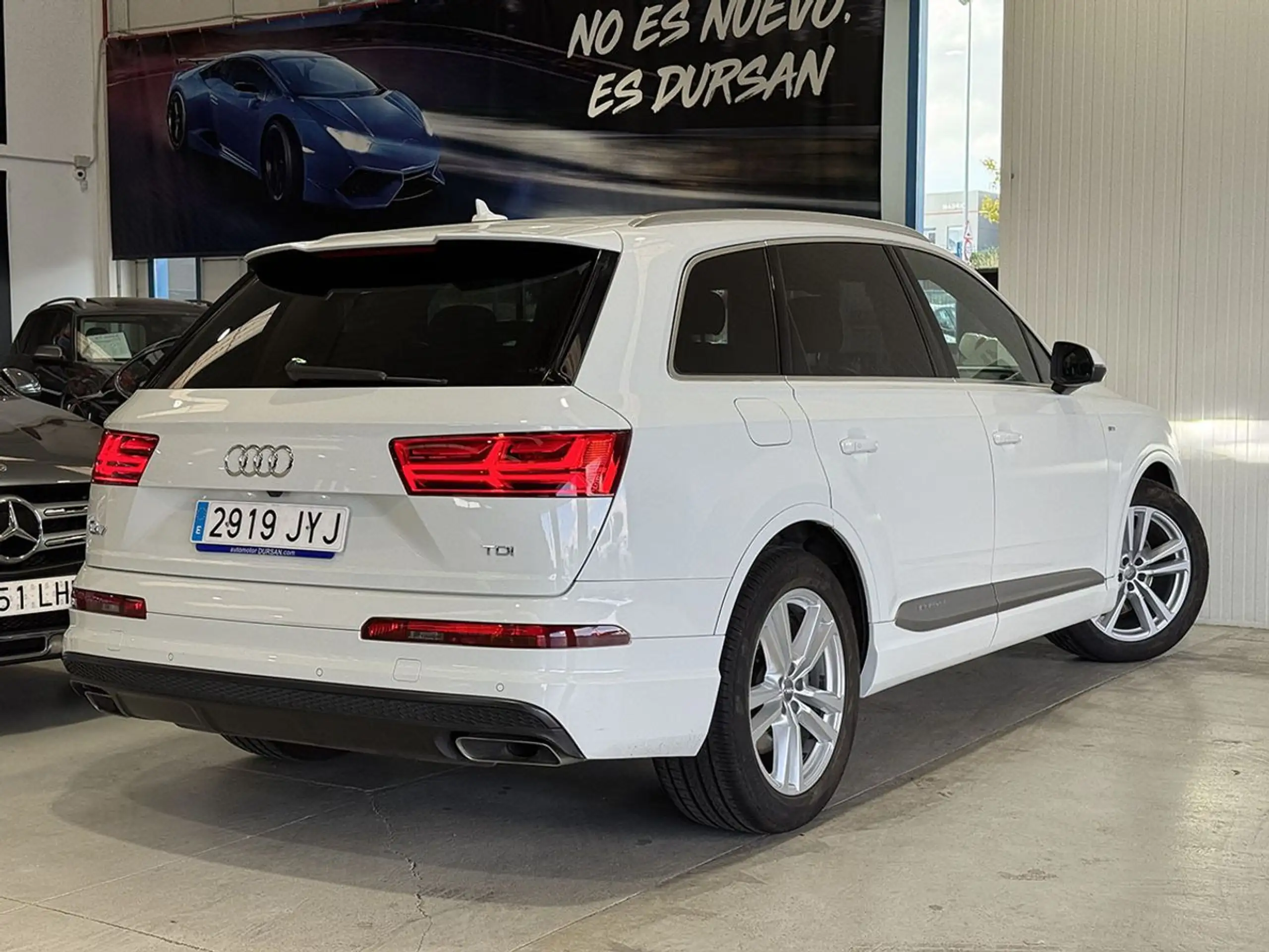 Audi - Q7