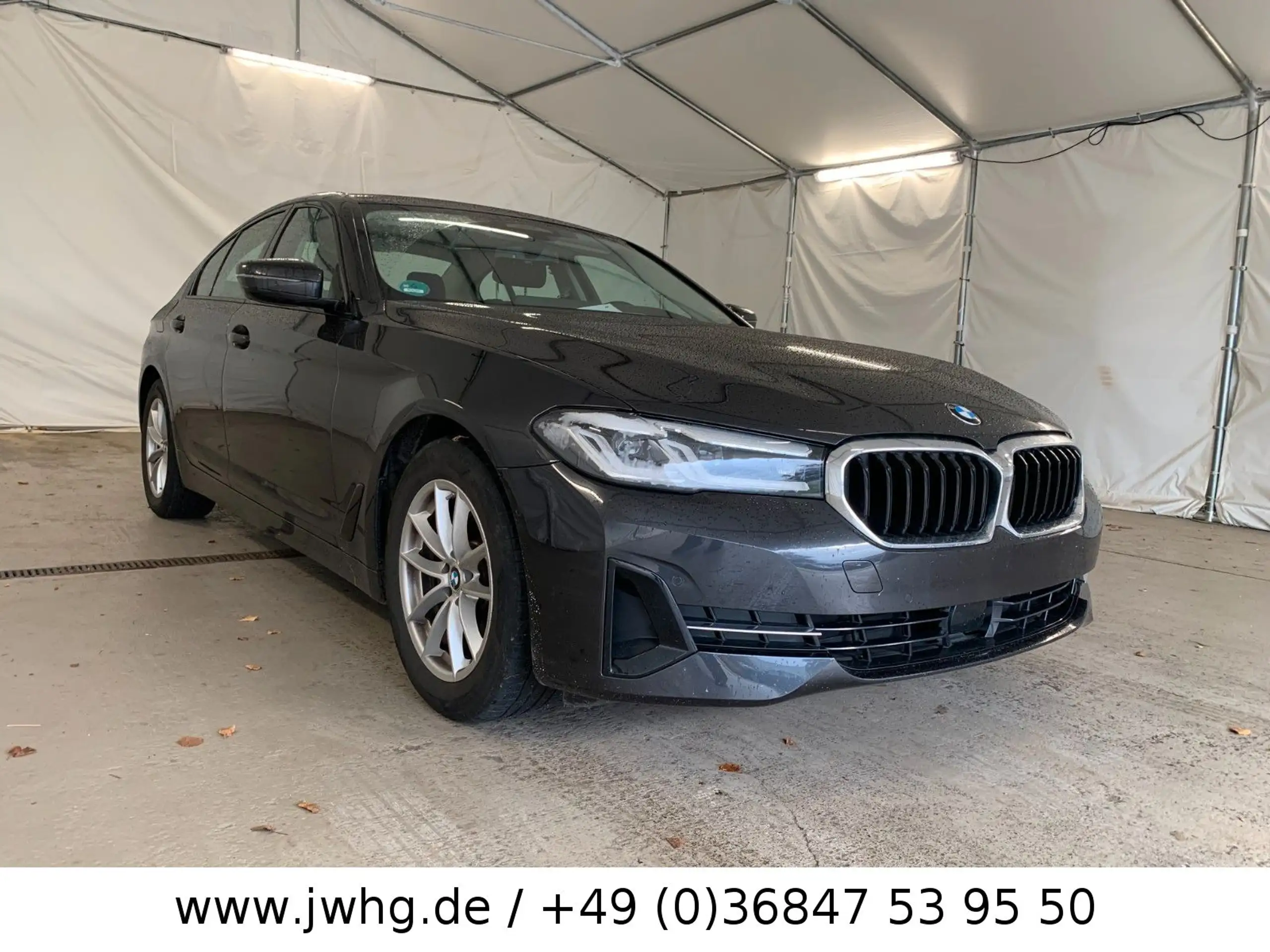 BMW - 520