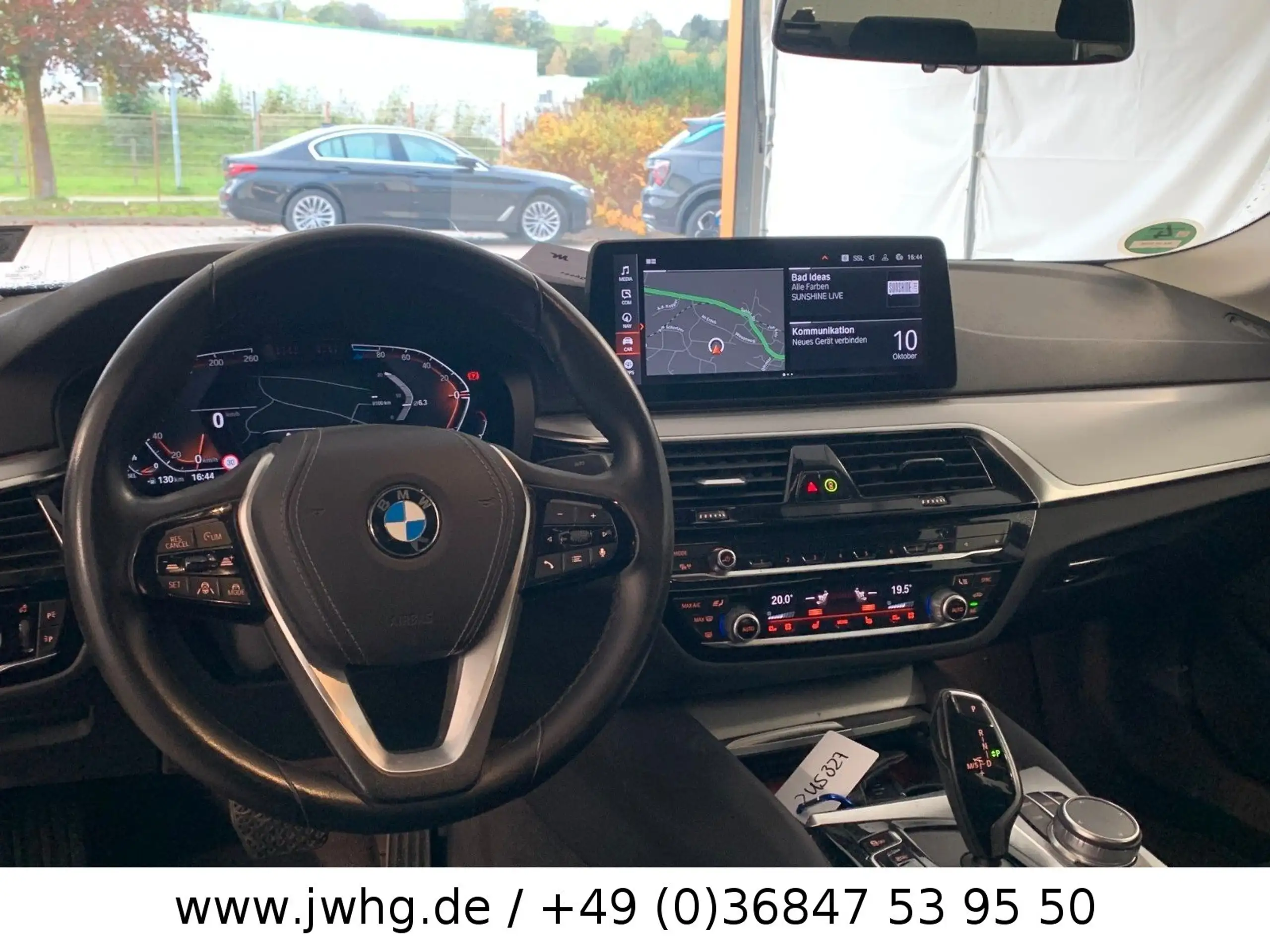 BMW - 520