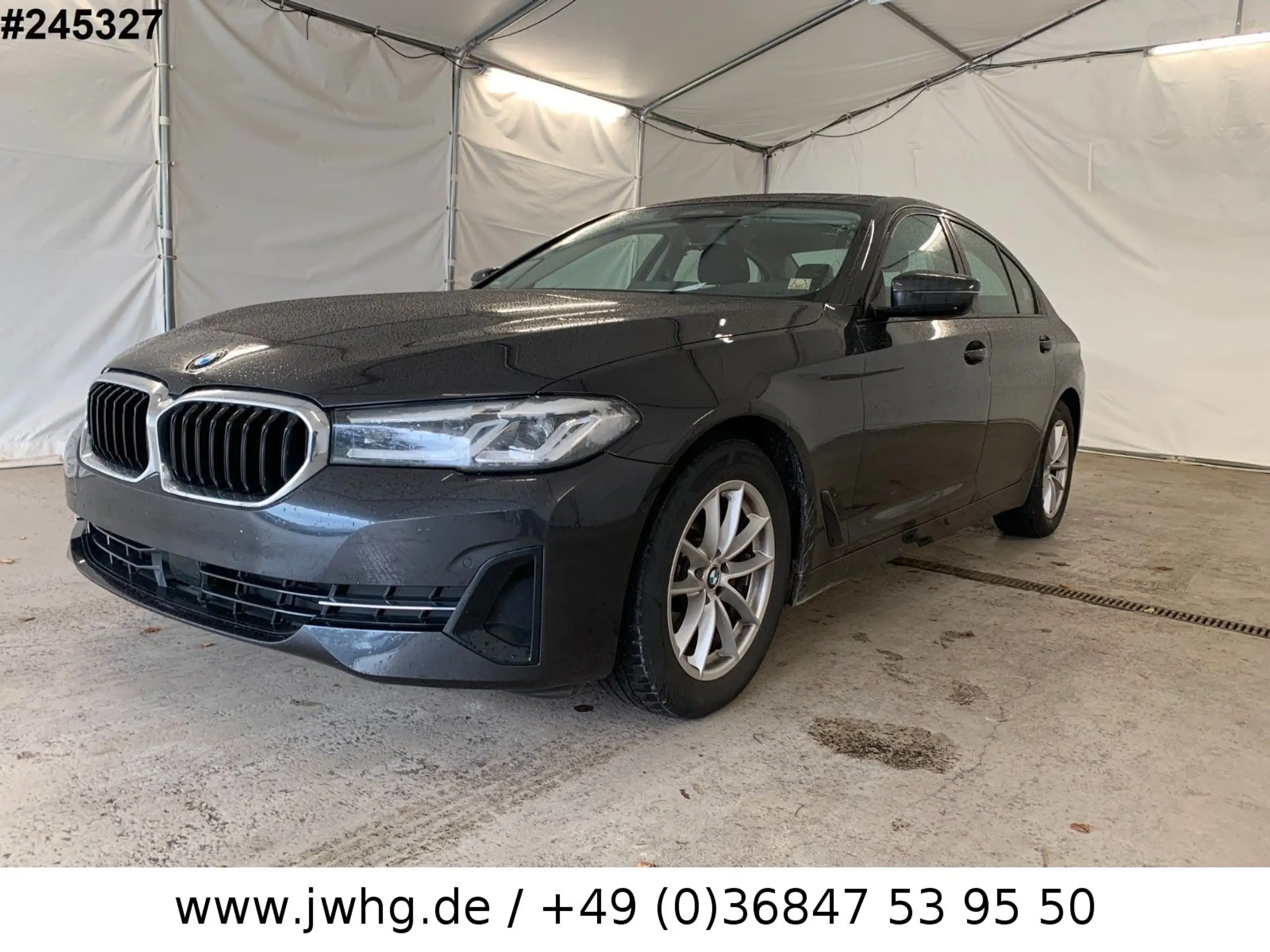 BMW - 520