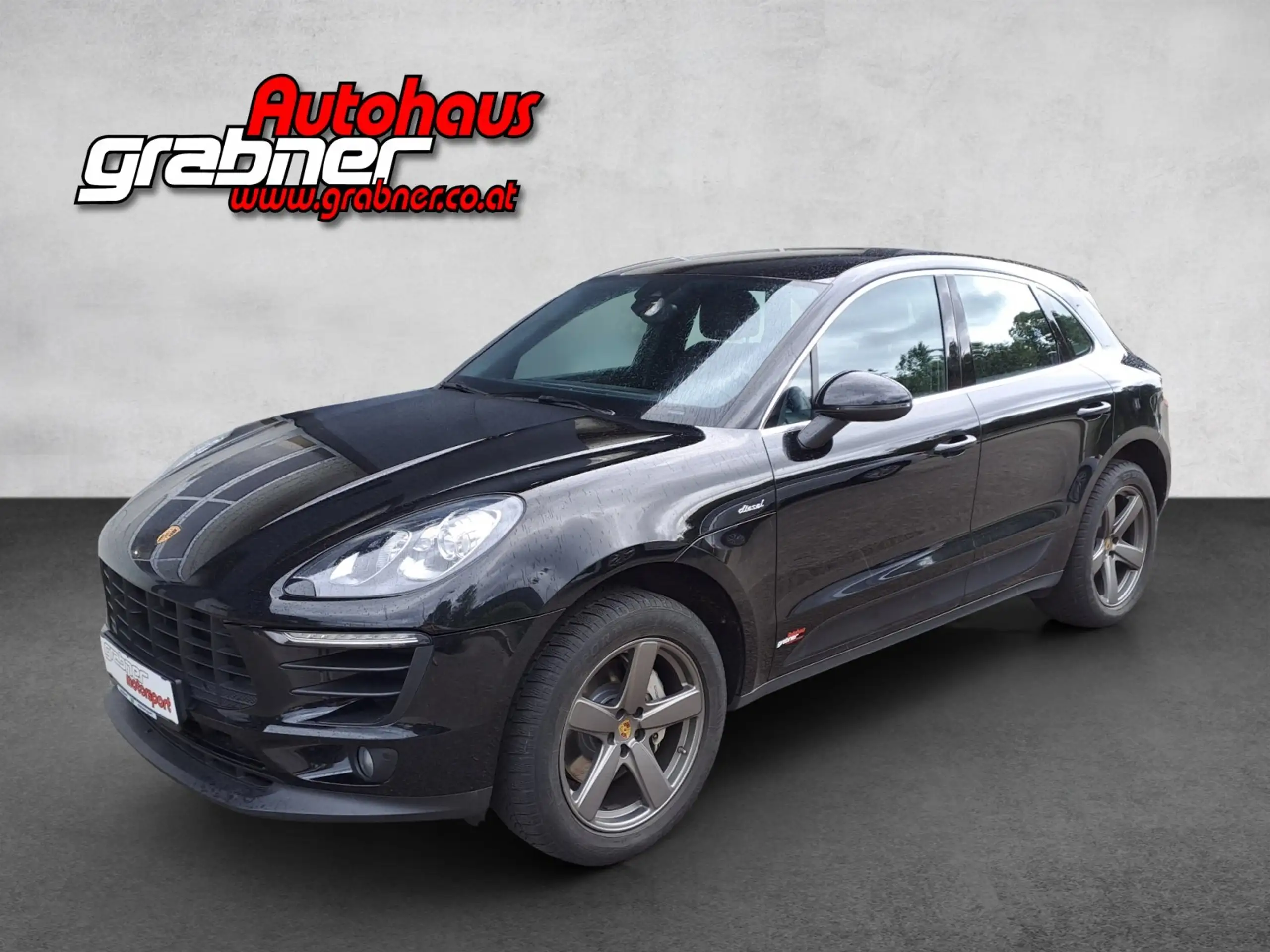 Porsche - Macan