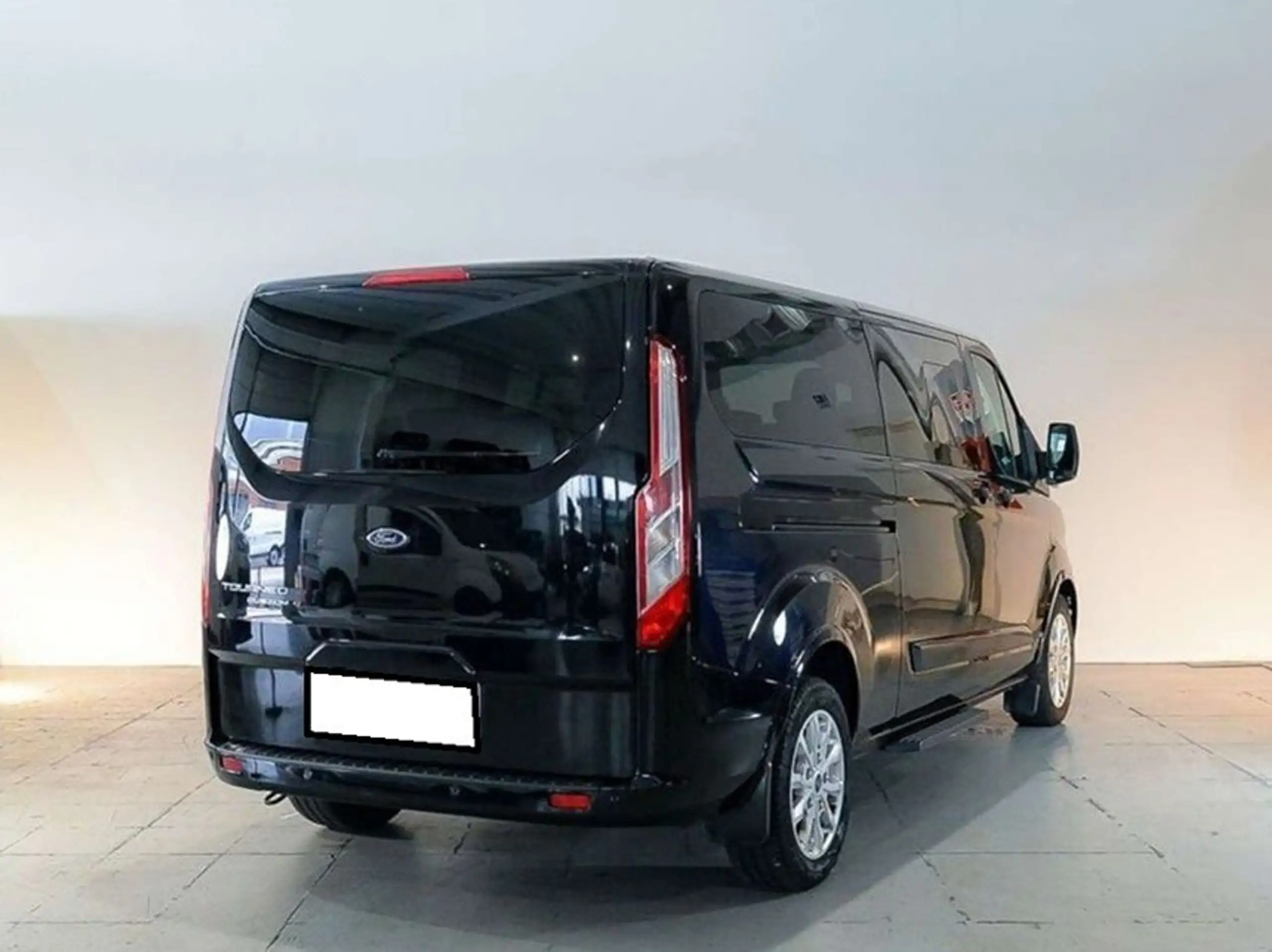 Ford - Tourneo Custom