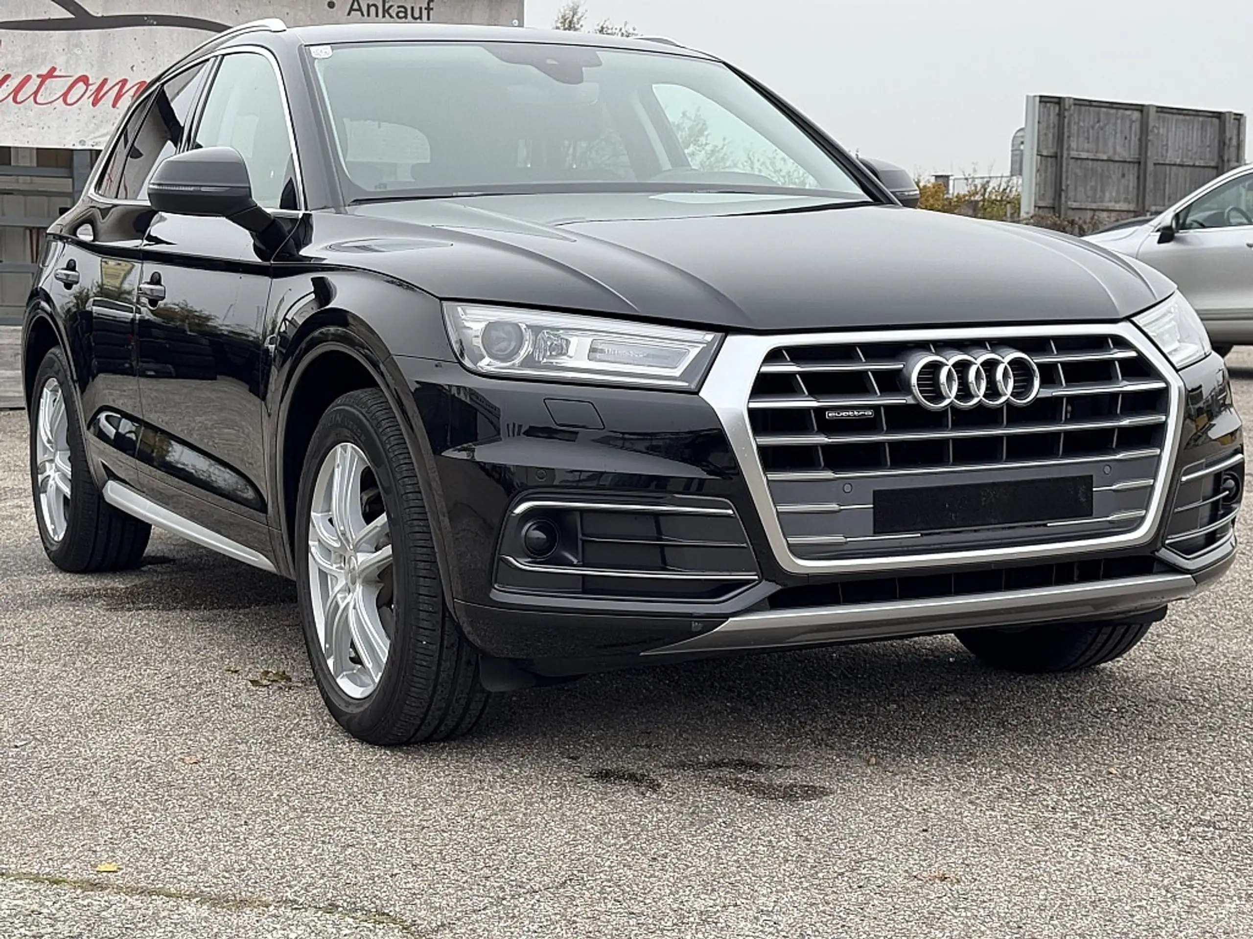 Audi - Q5