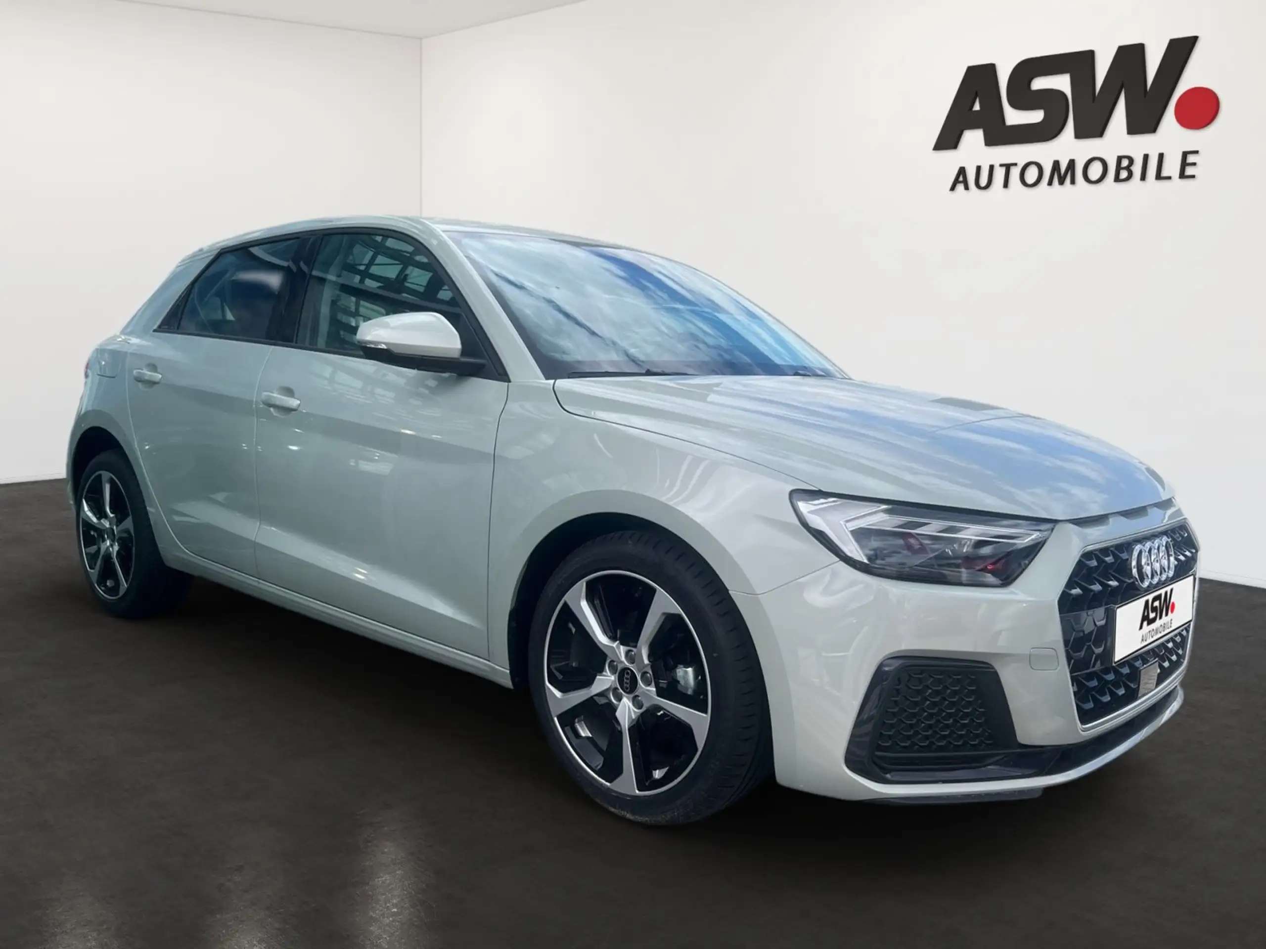 Audi - A1