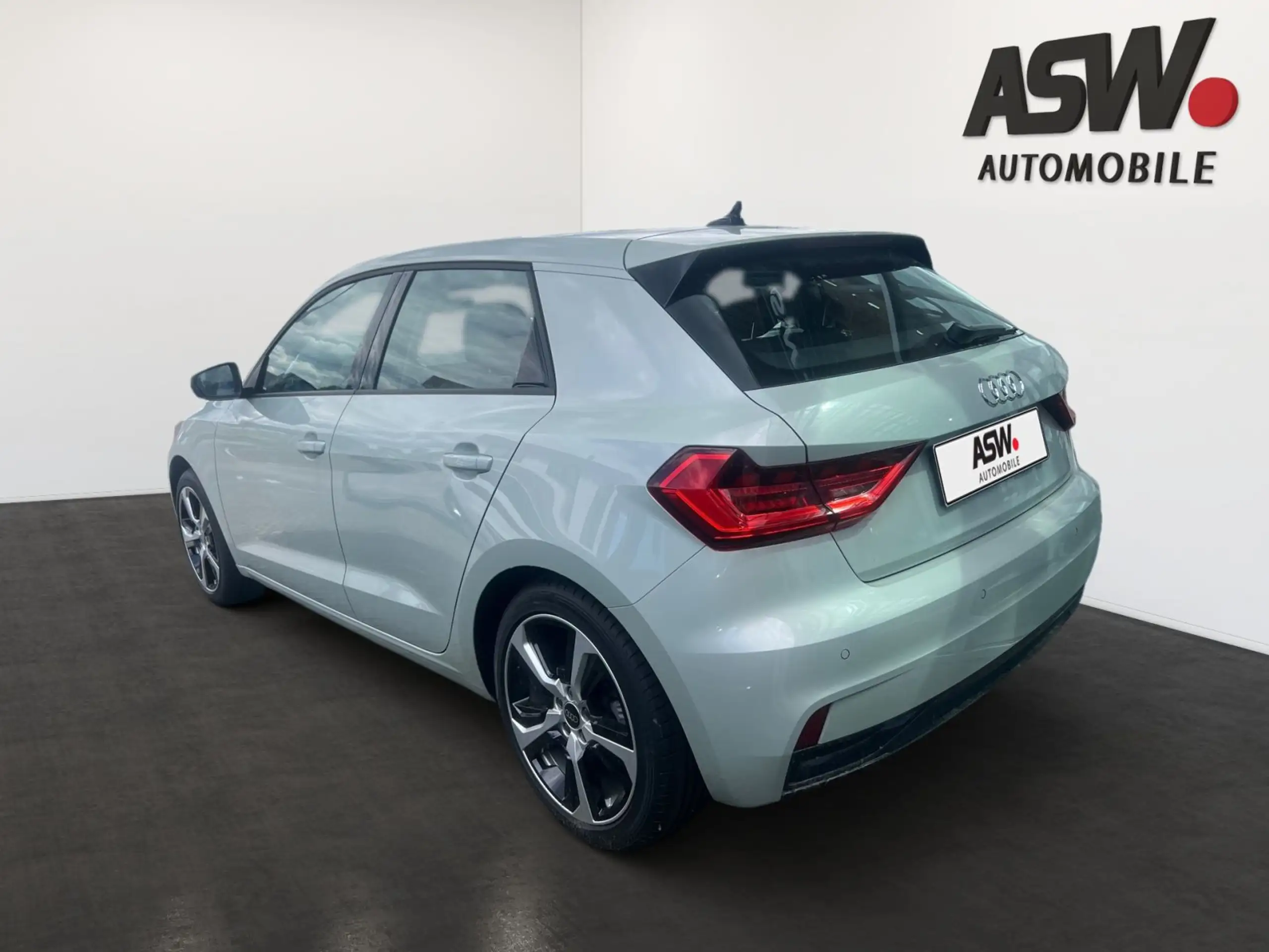 Audi - A1