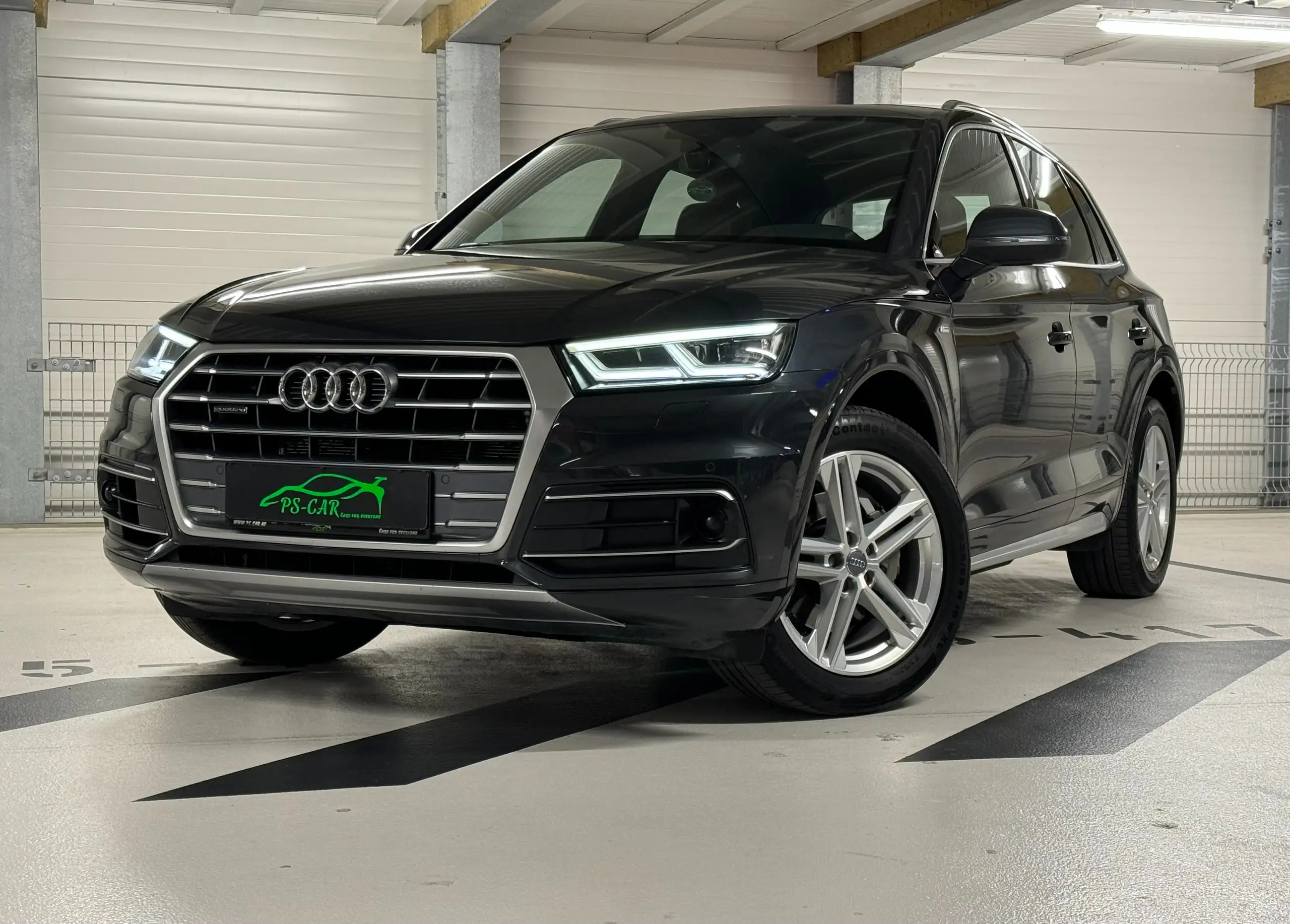 Audi - Q5