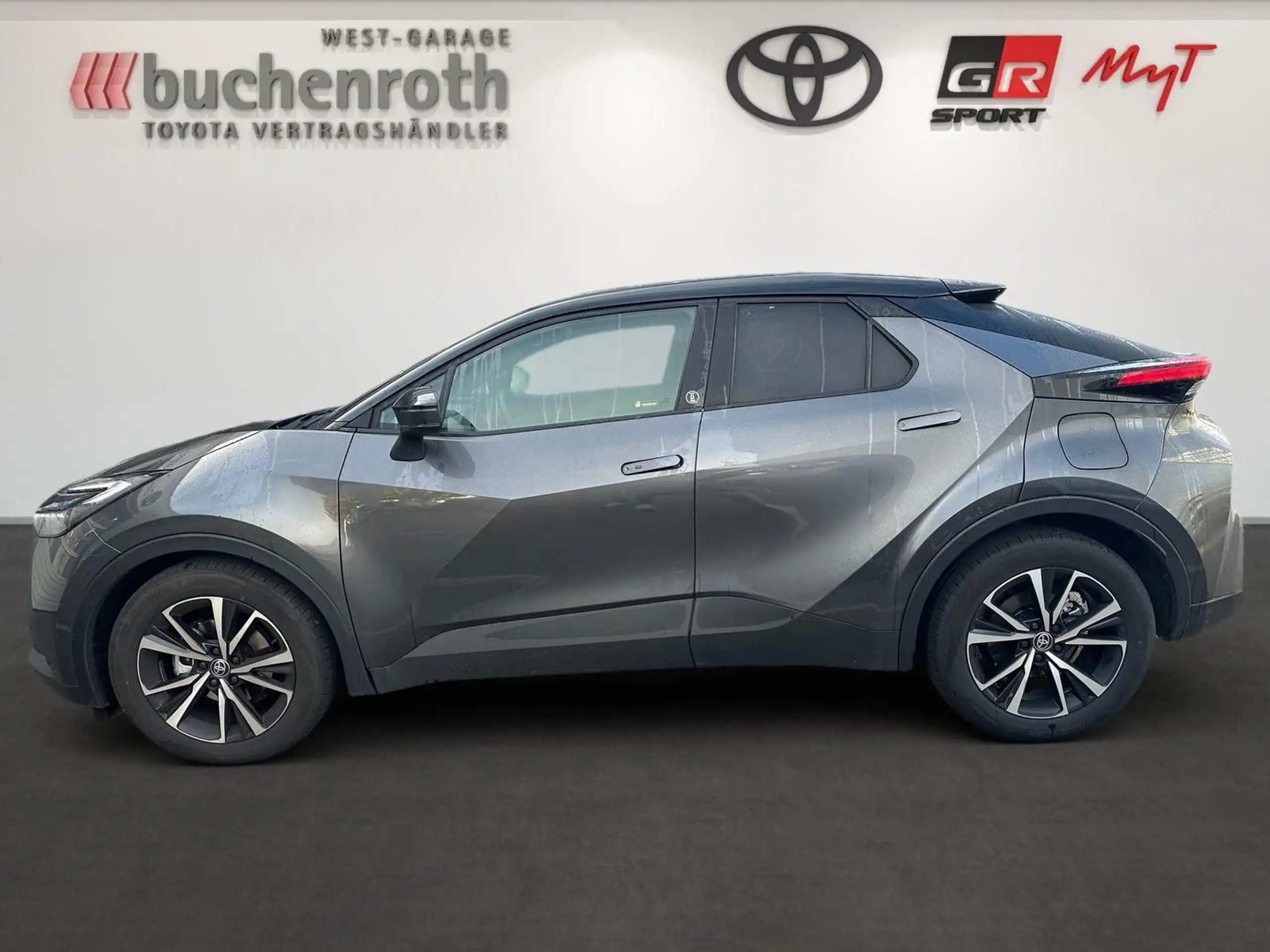 Toyota - C-HR