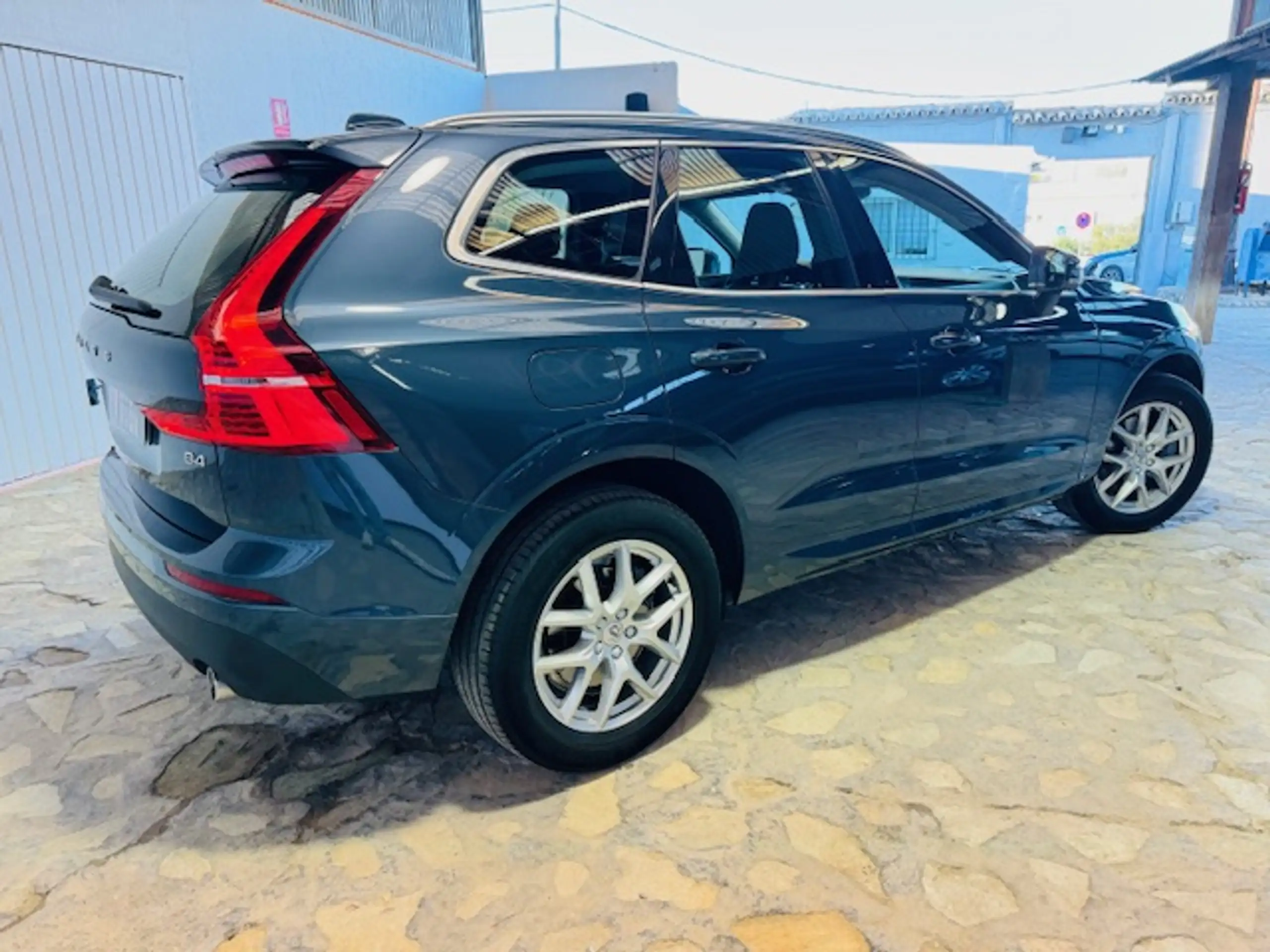 Volvo - XC60