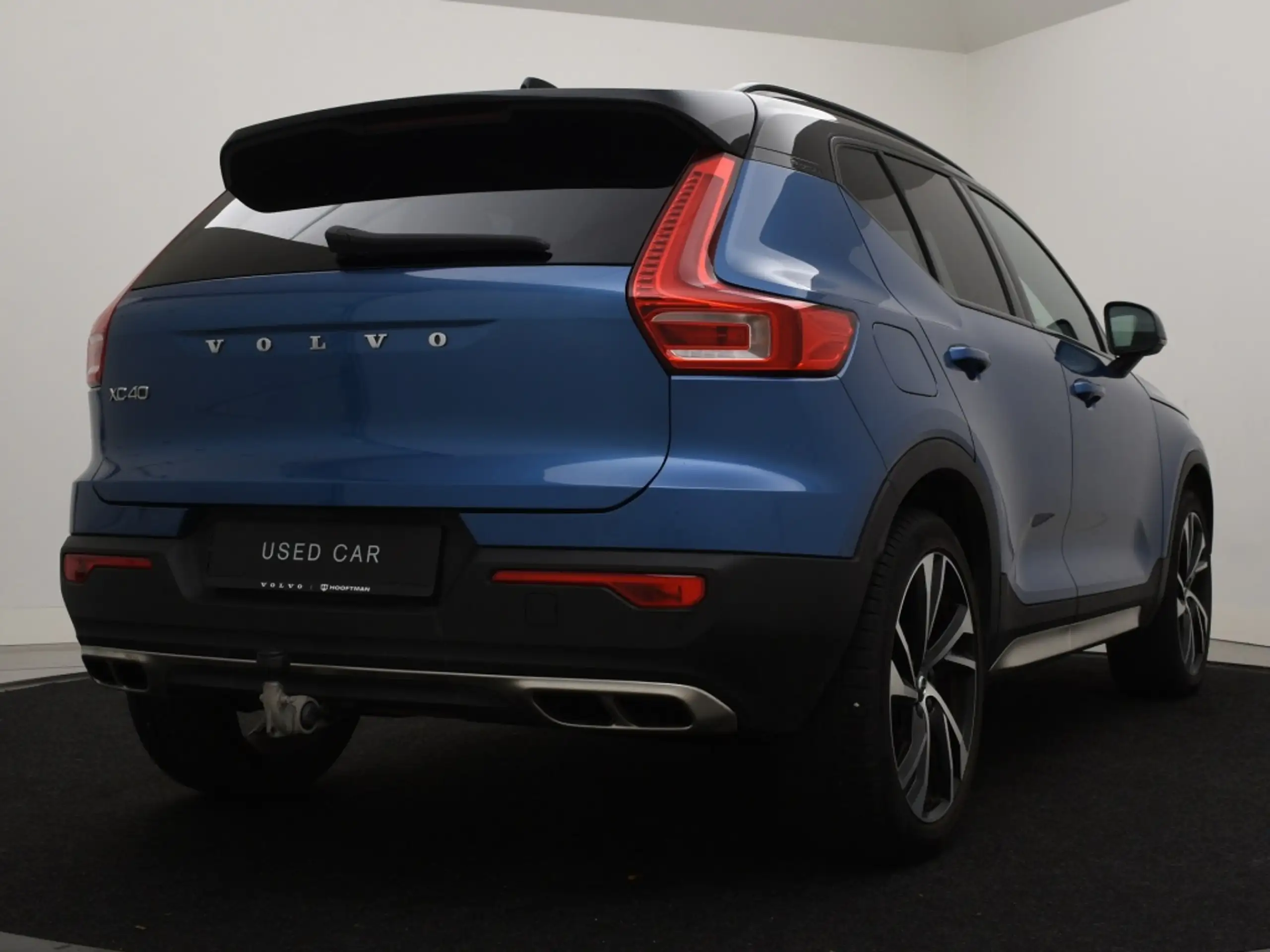 Volvo - XC40