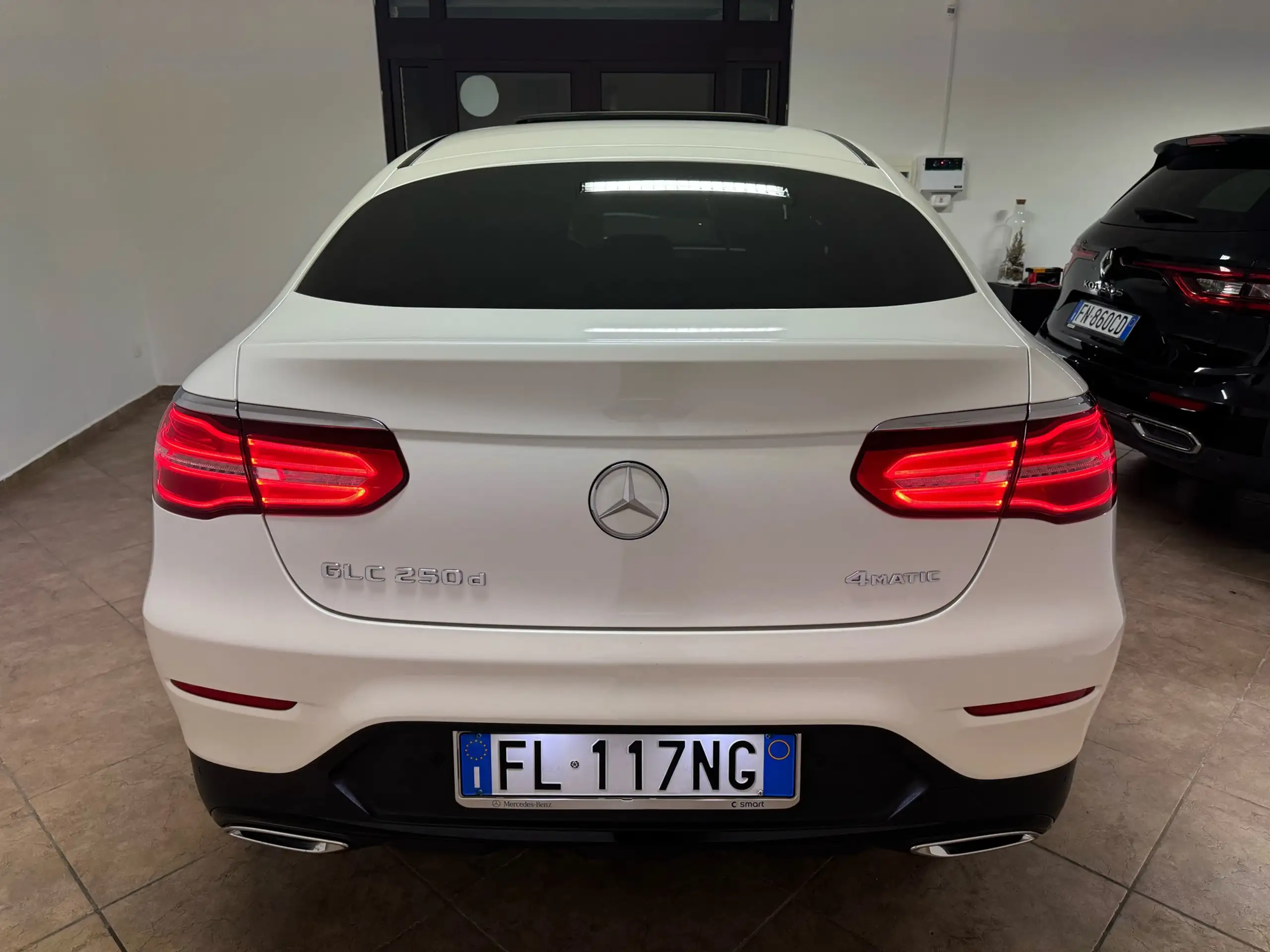 Mercedes-Benz - GLC 250