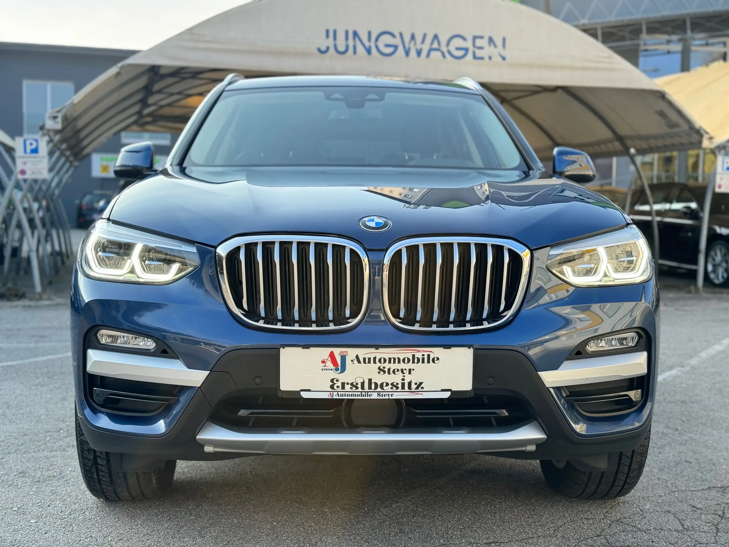 BMW - X3