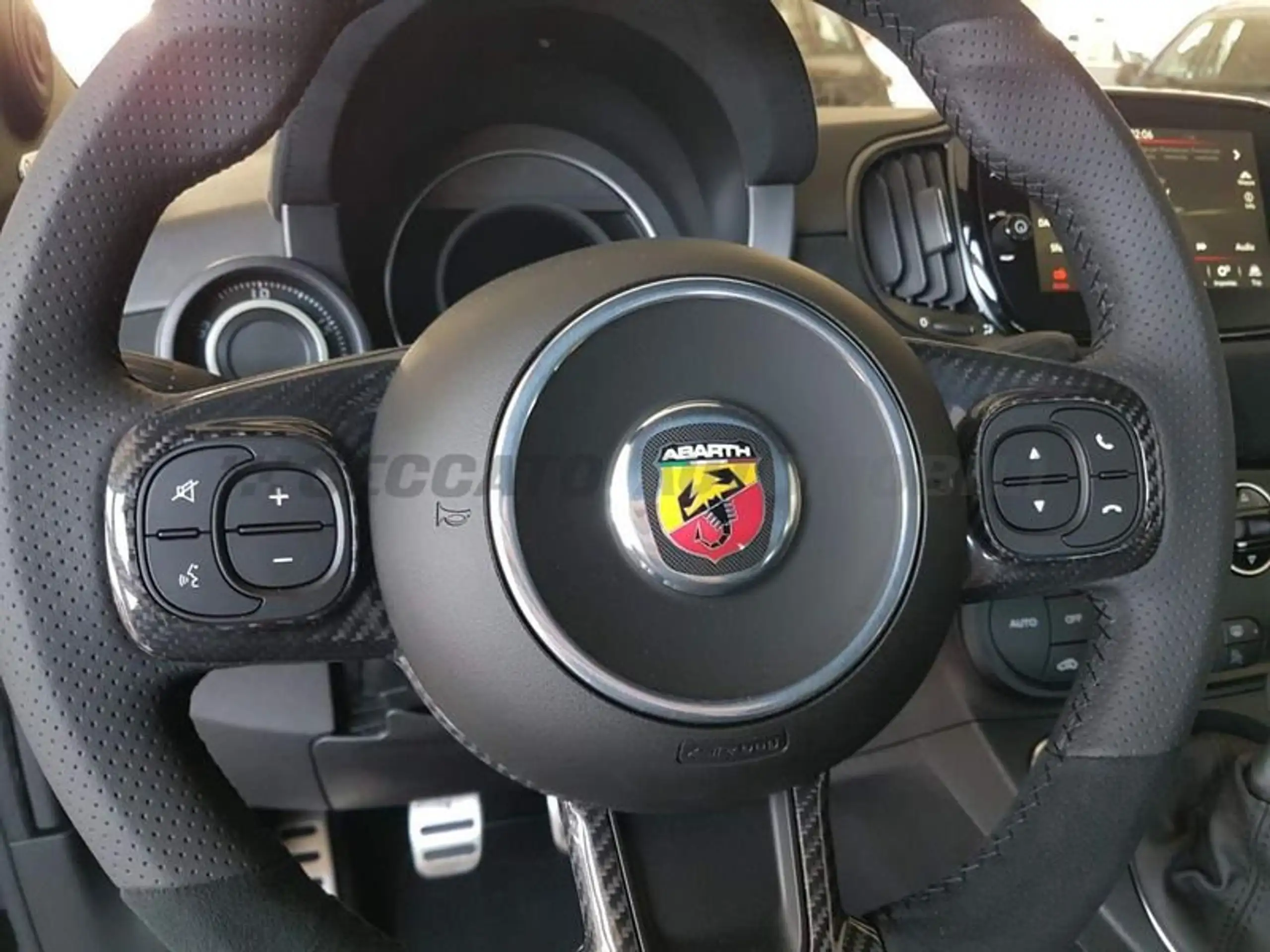 Abarth - 695