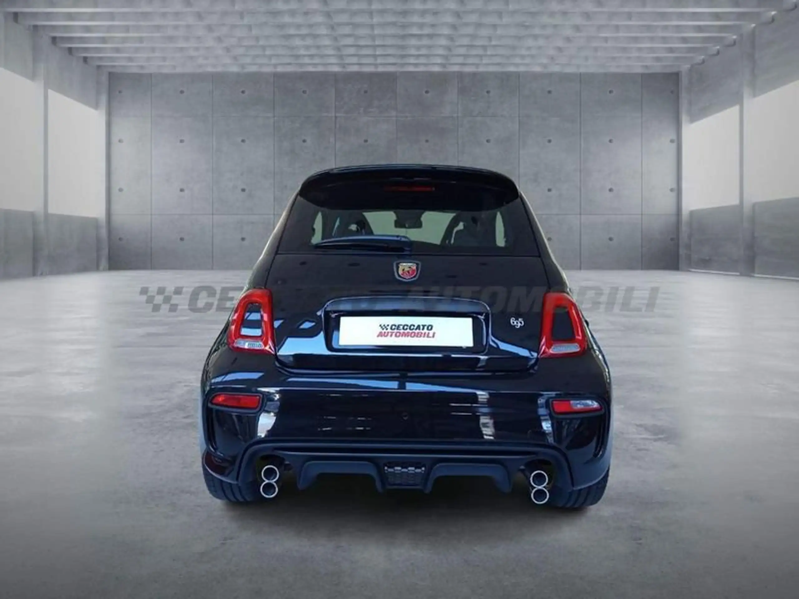 Abarth - 695