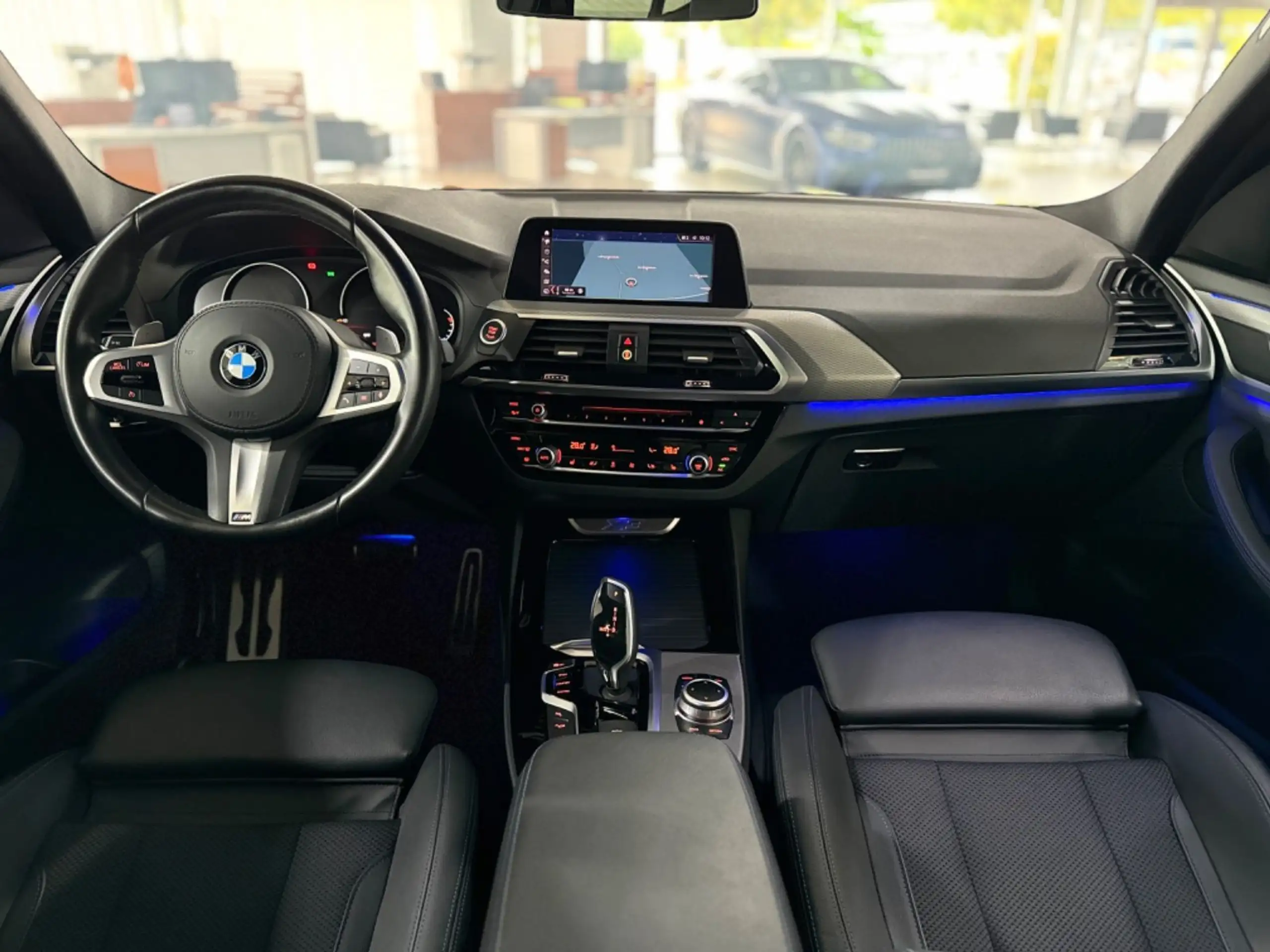 BMW - X3