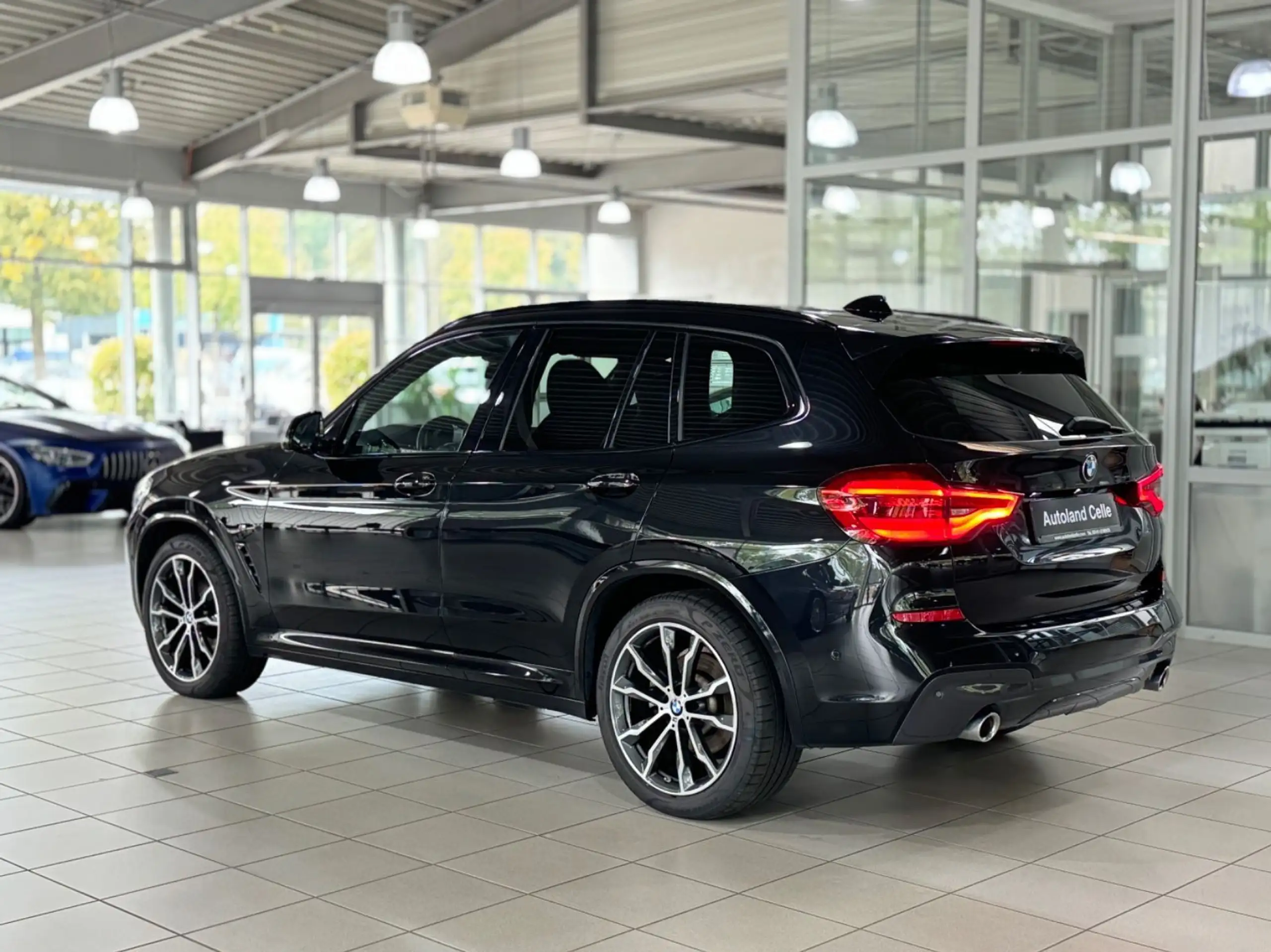 BMW - X3