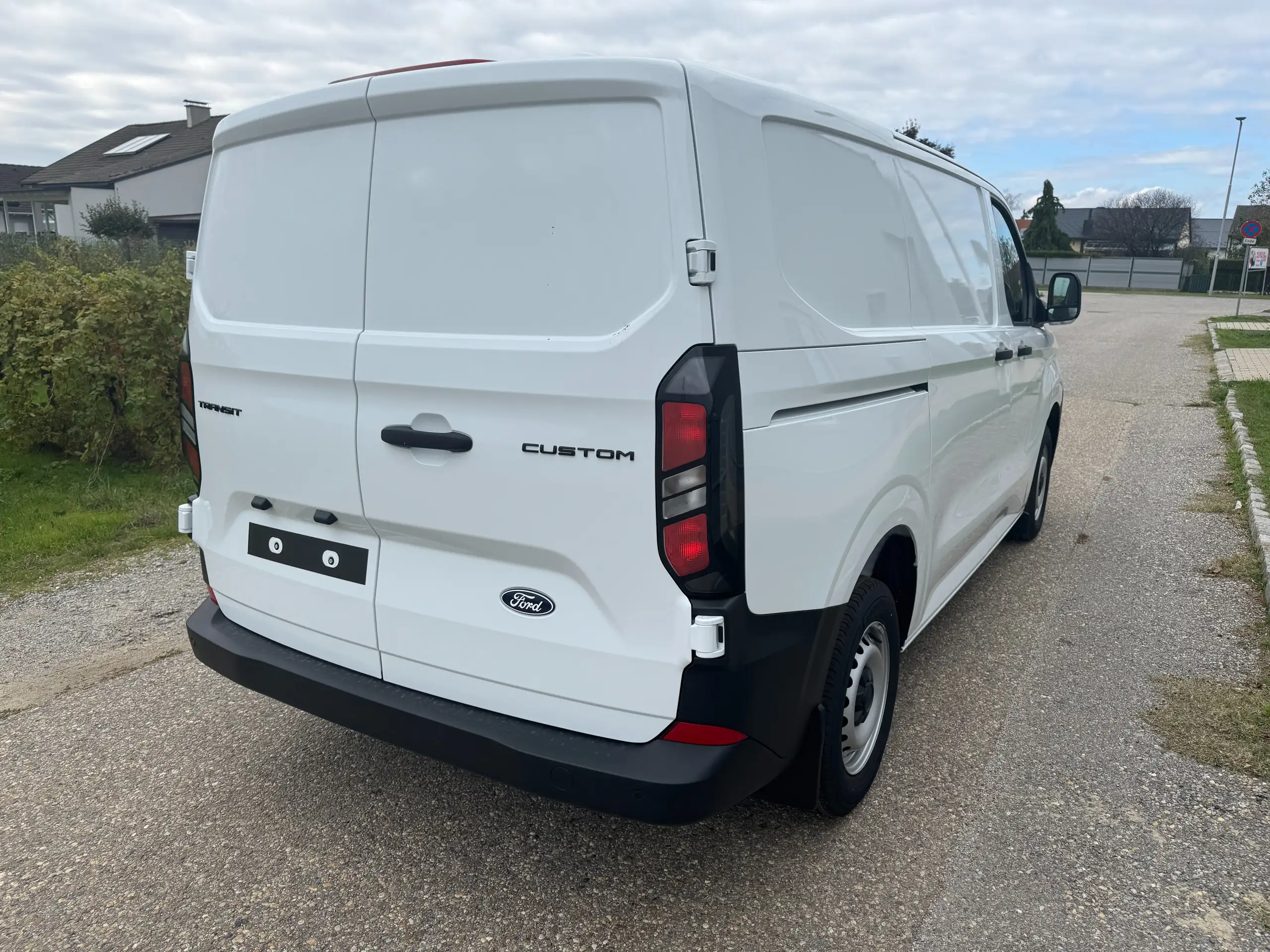 Ford - Transit Custom