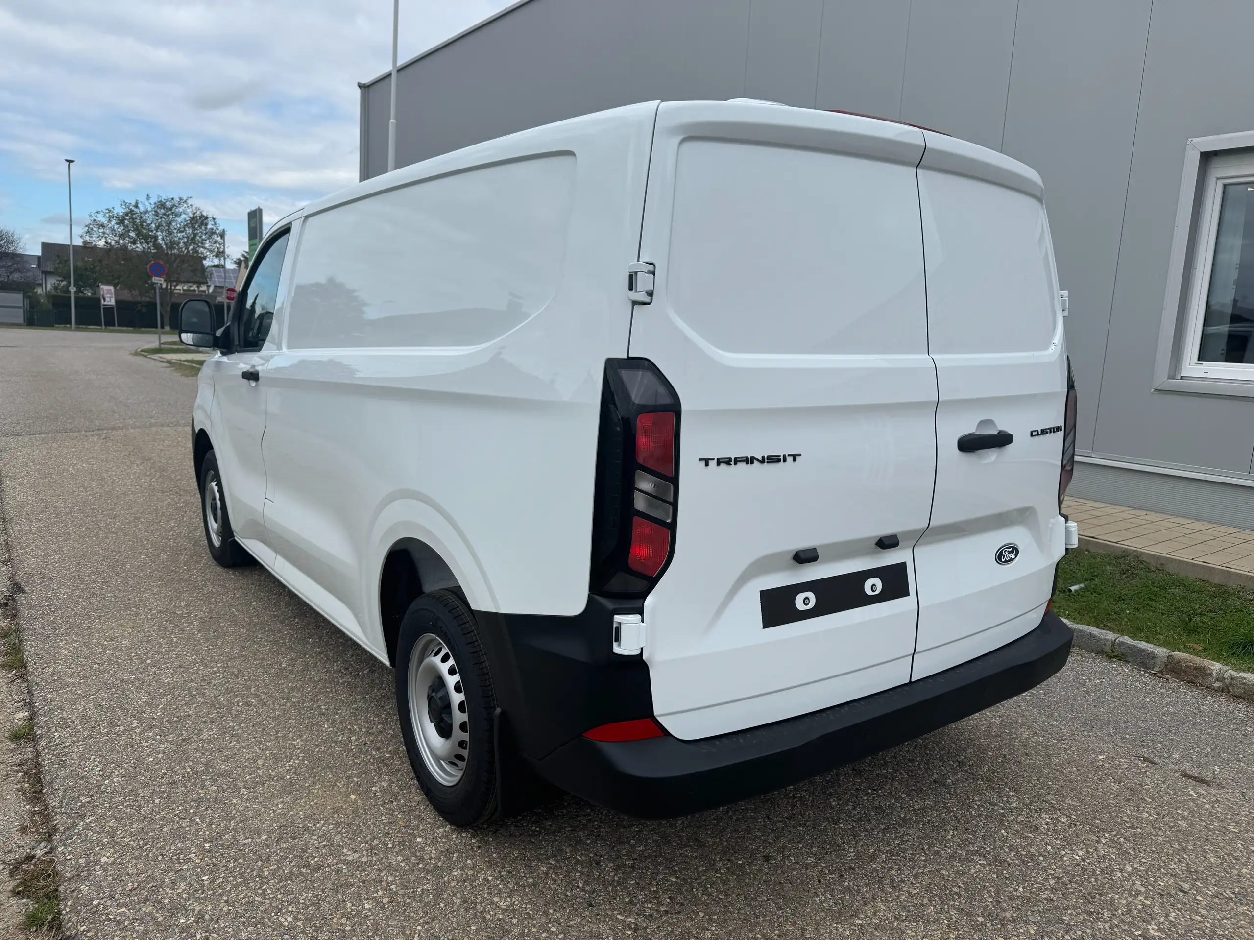 Ford - Transit Custom