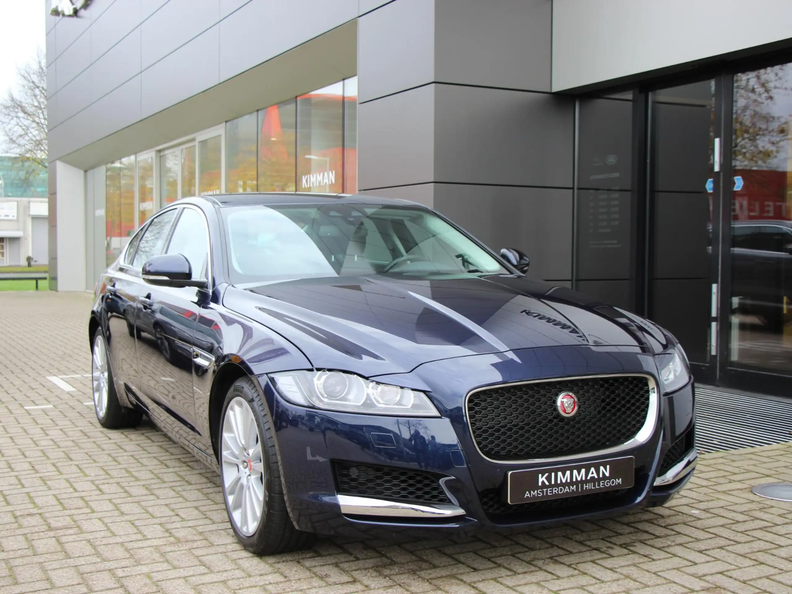 Jaguar - XF