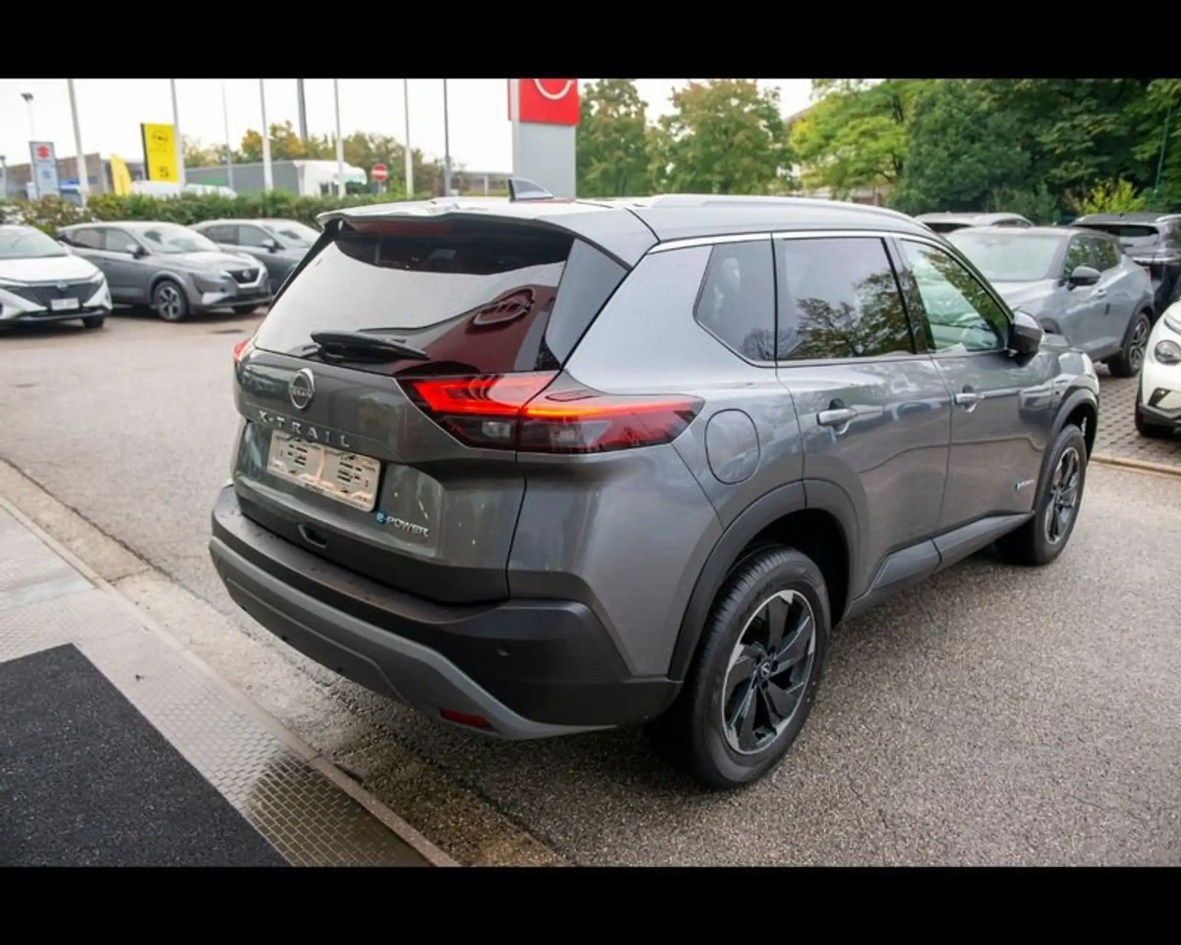 Nissan - X-Trail