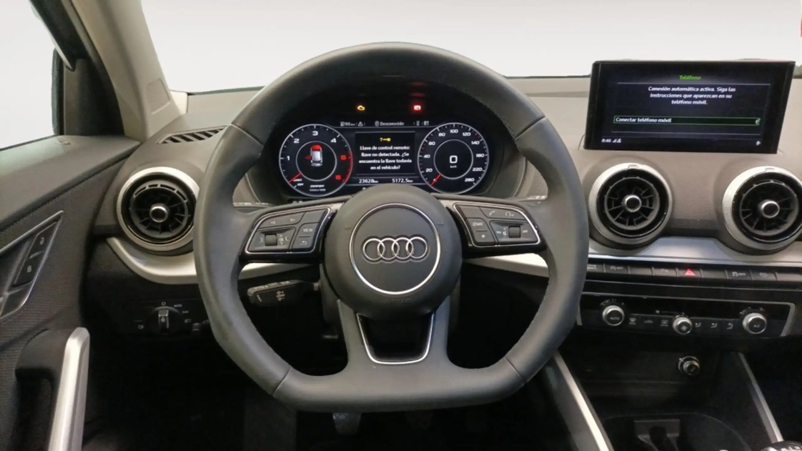 Audi - Q2