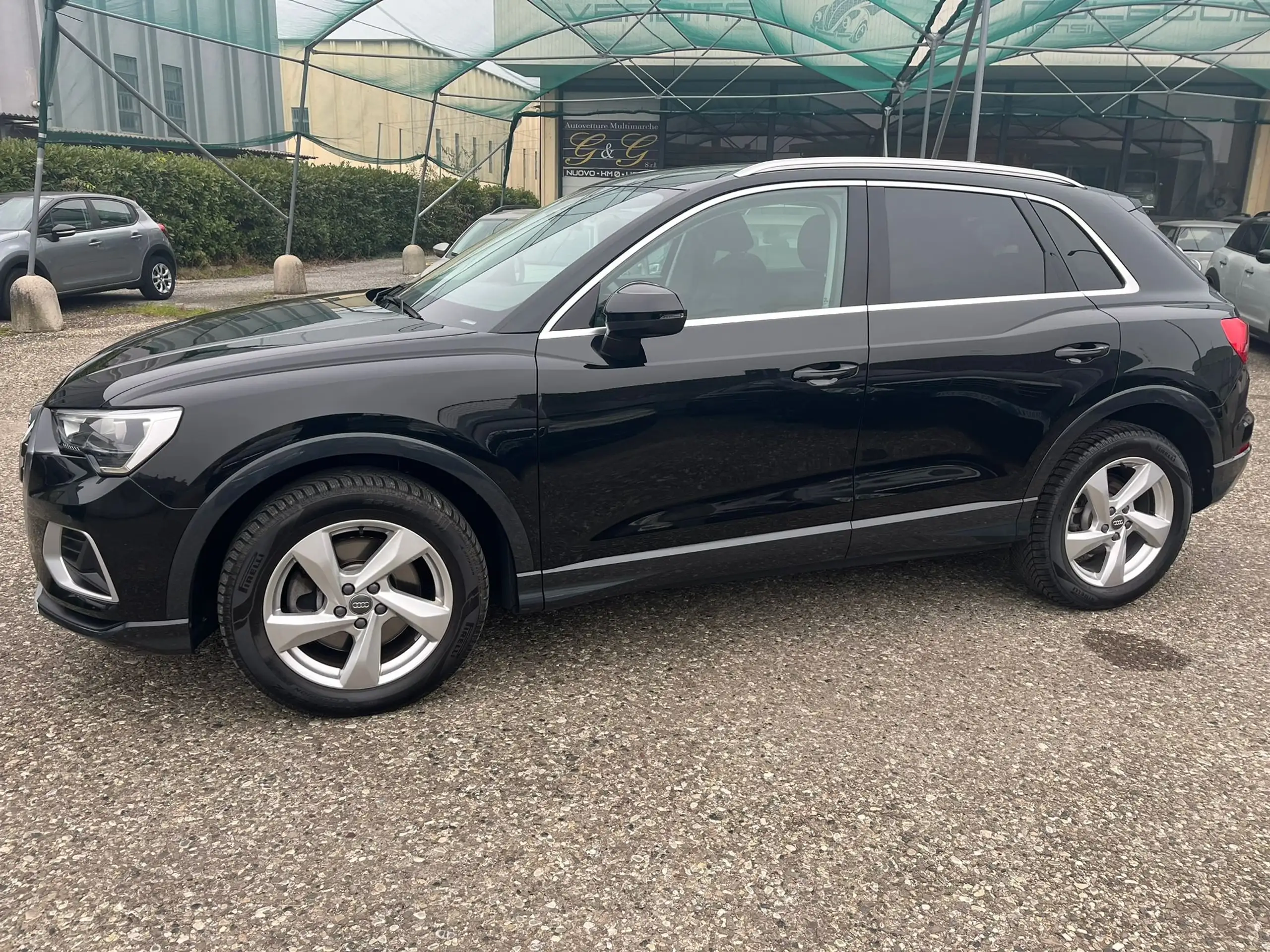 Audi - Q3