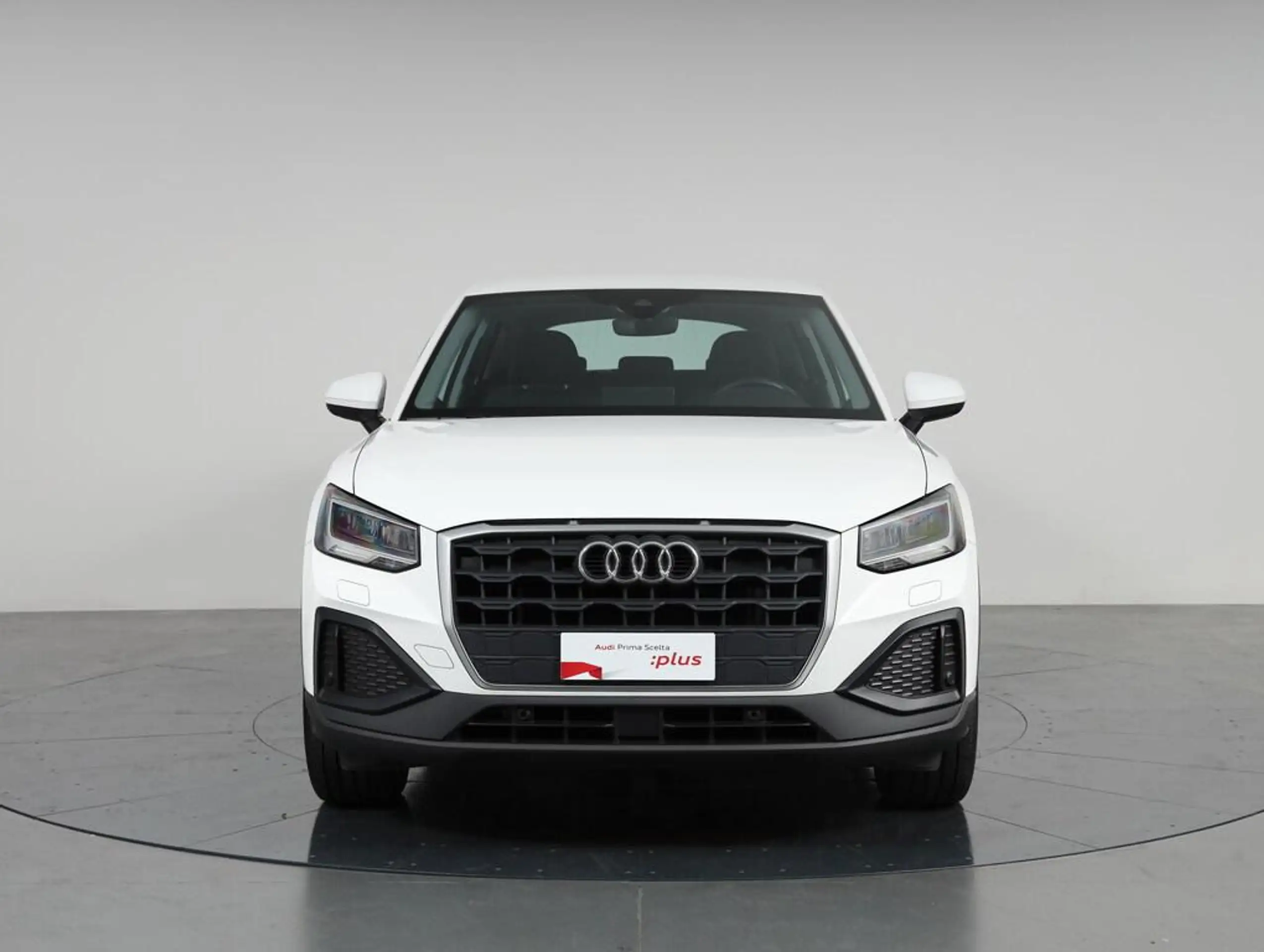 Audi - Q2