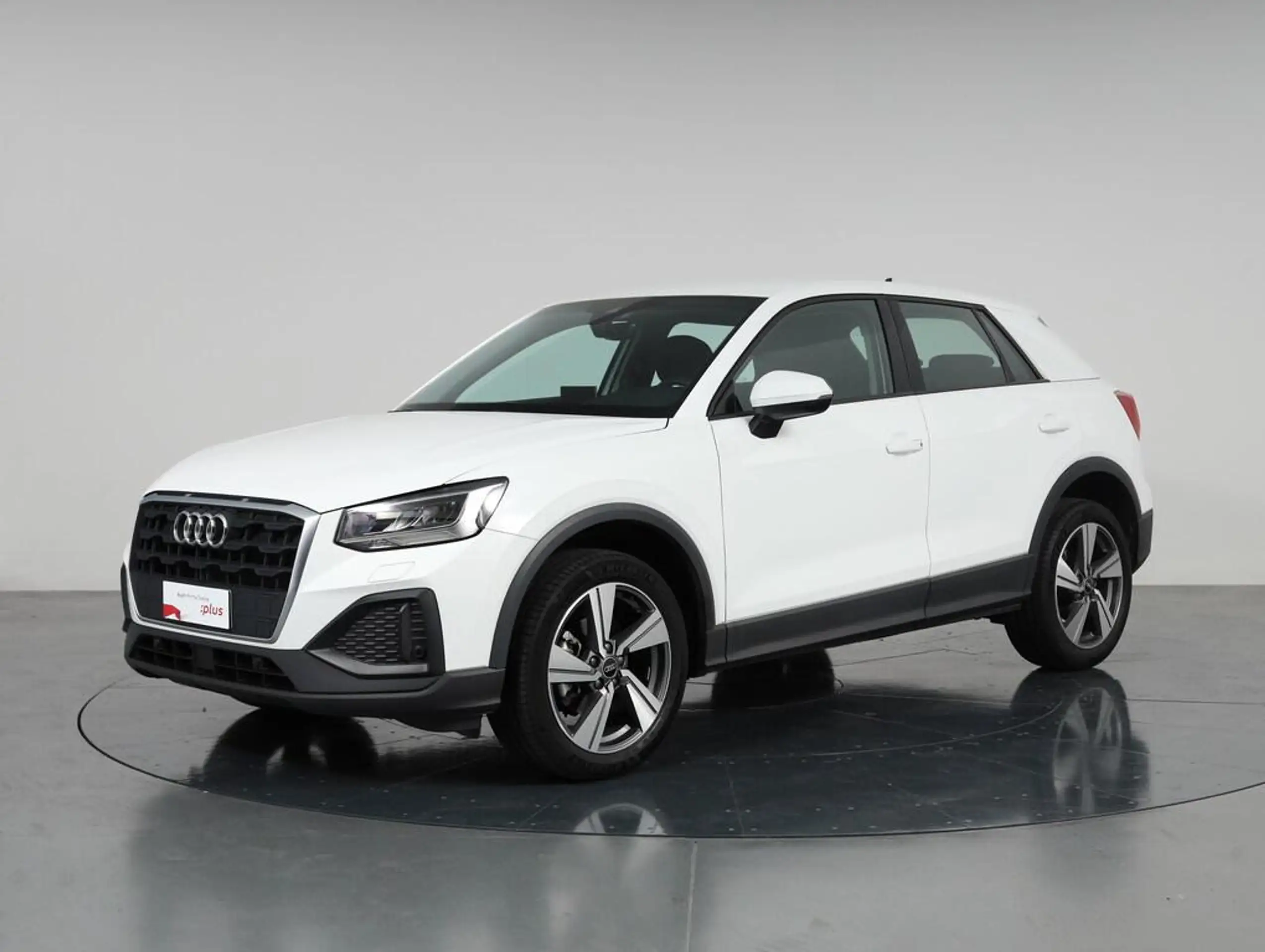 Audi - Q2