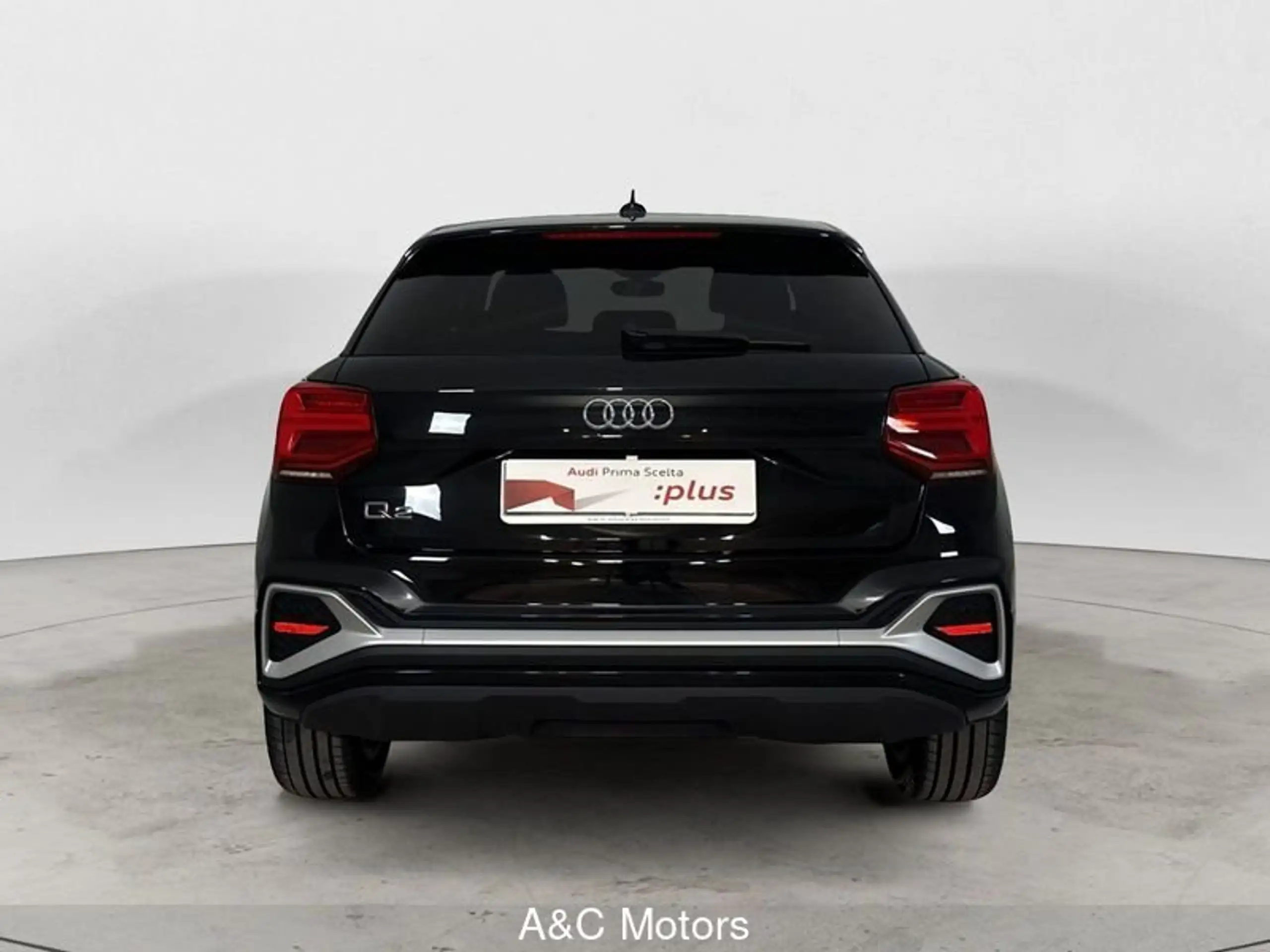 Audi - Q2