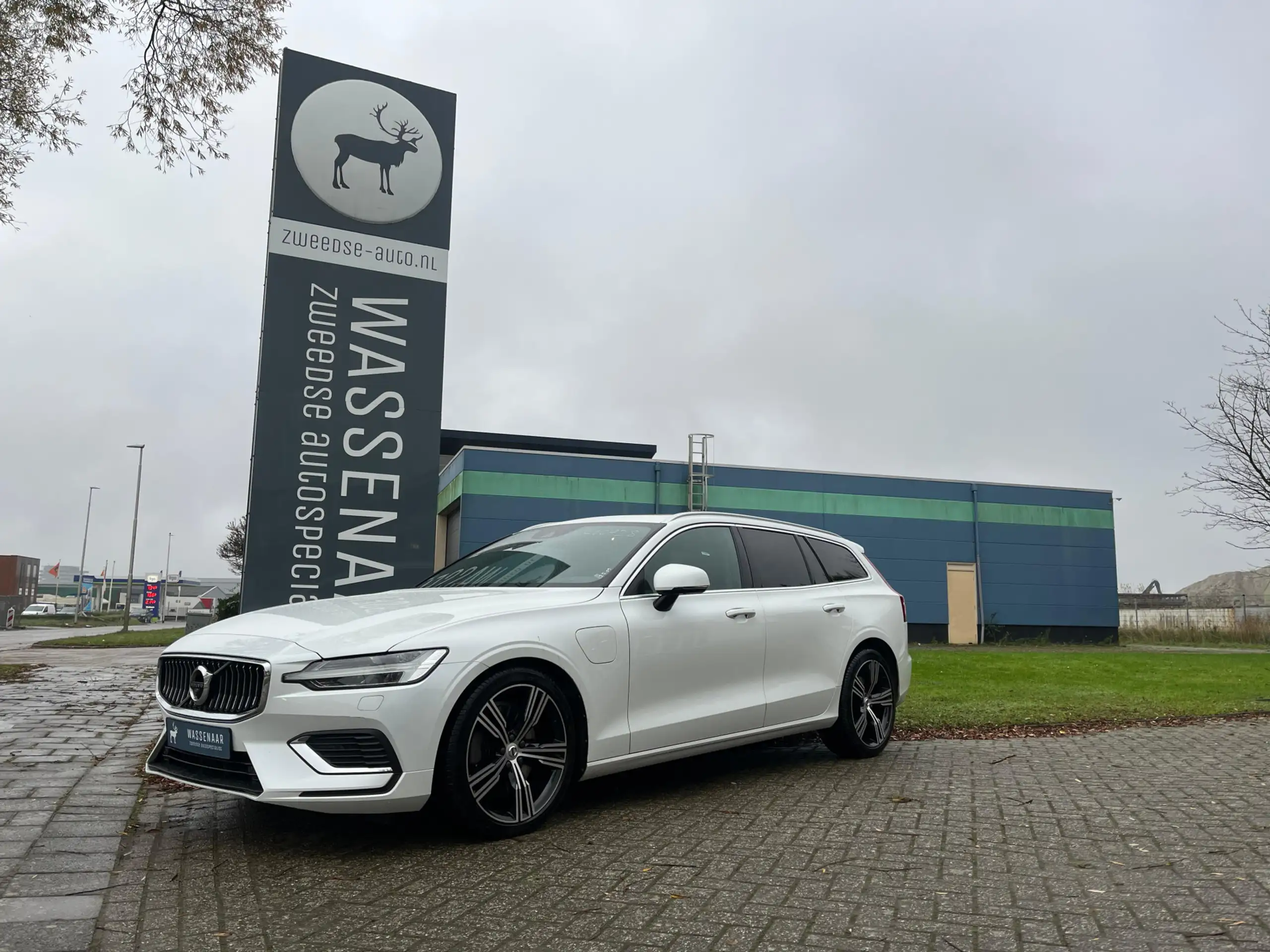 Volvo V60 2020