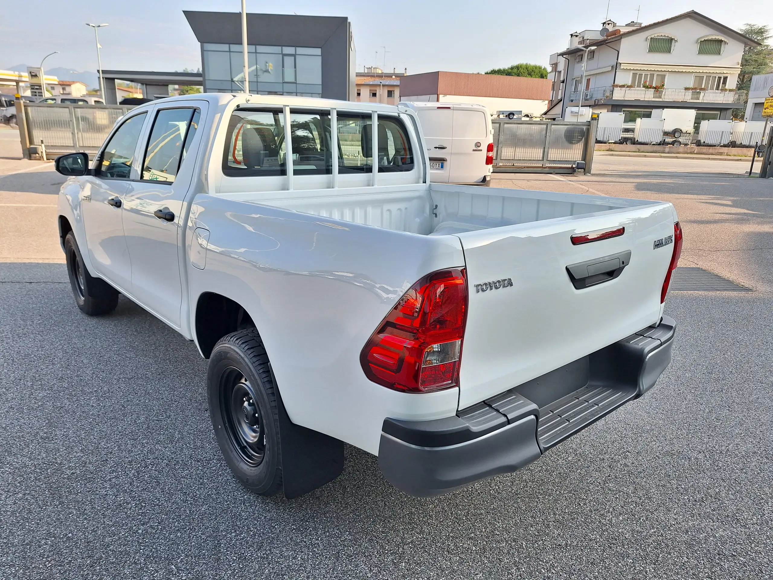 Toyota - Hilux