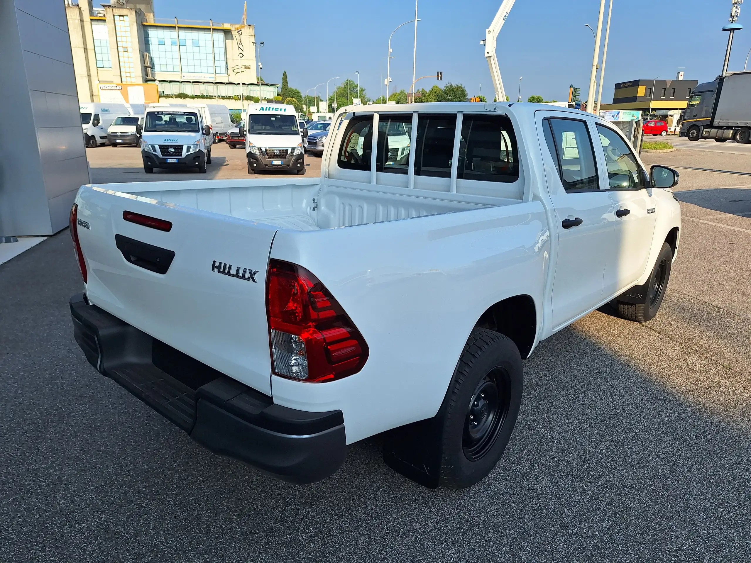 Toyota - Hilux