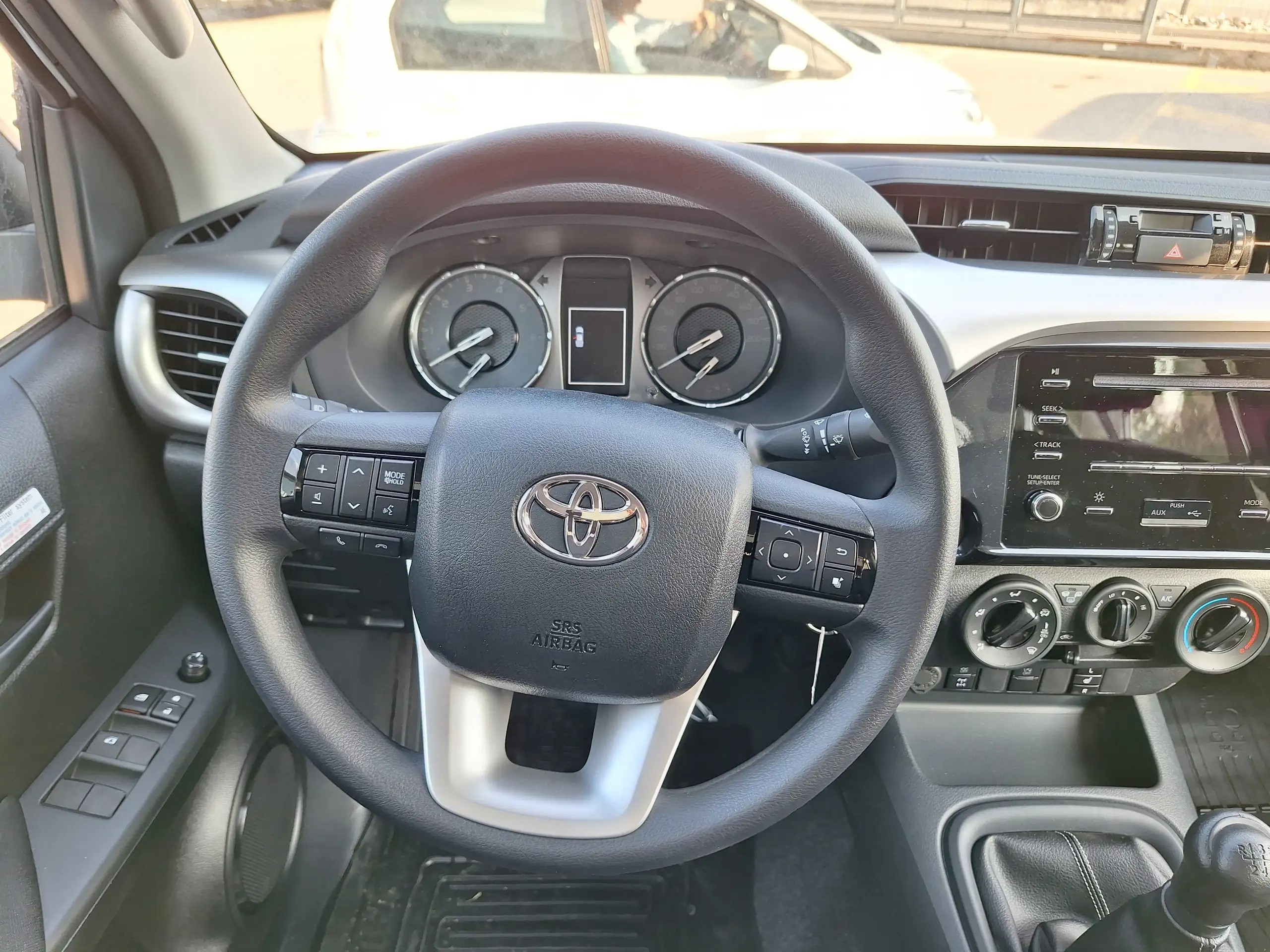 Toyota - Hilux