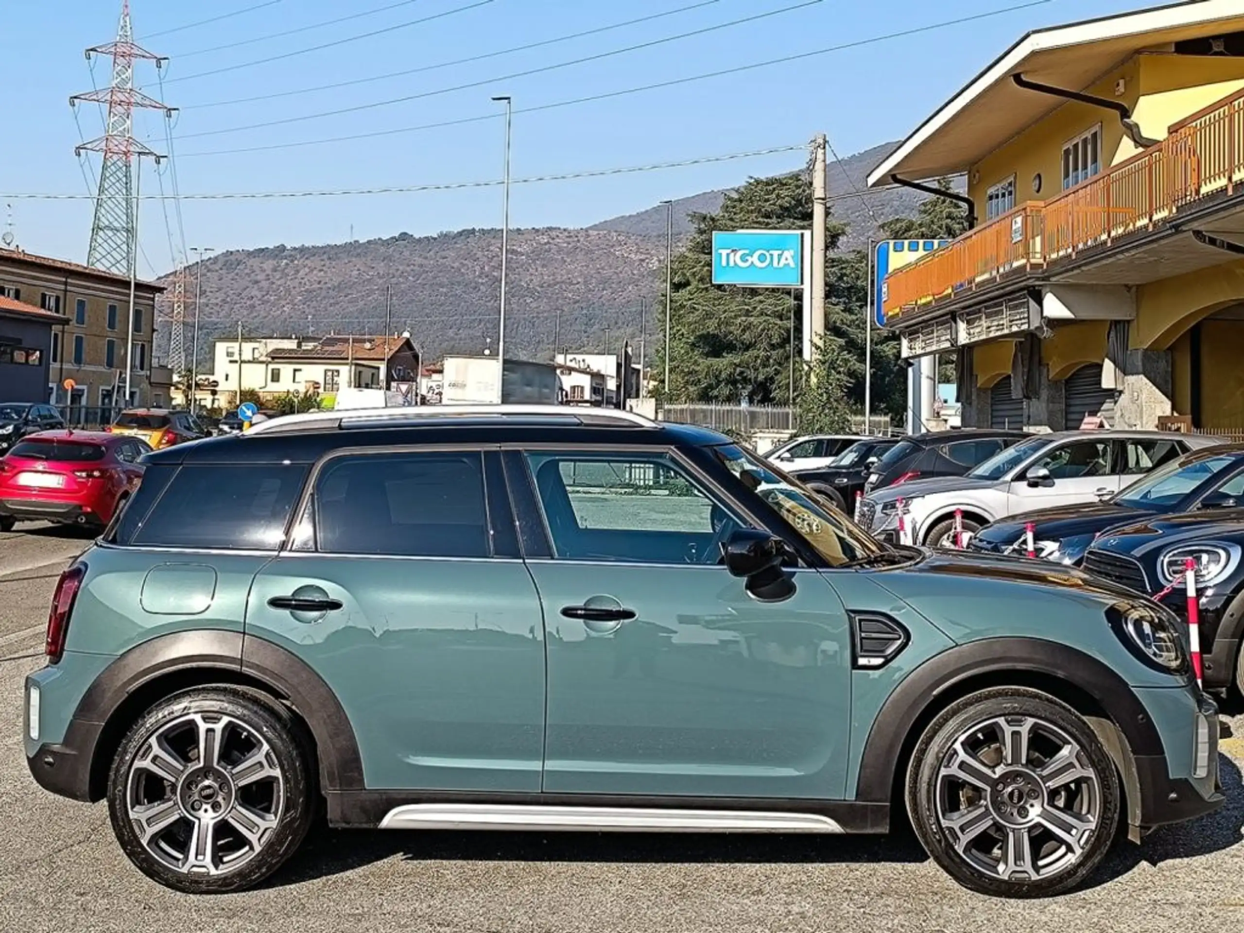 MINI - Cooper D Countryman