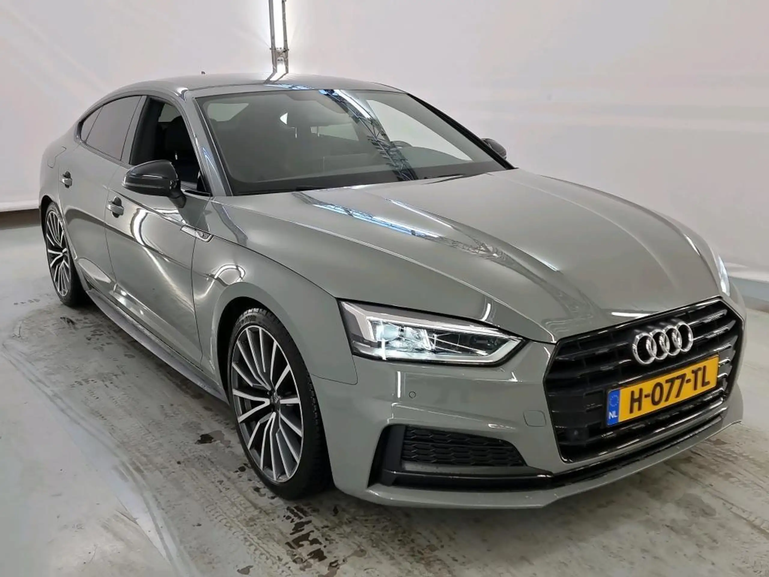 Audi - A5