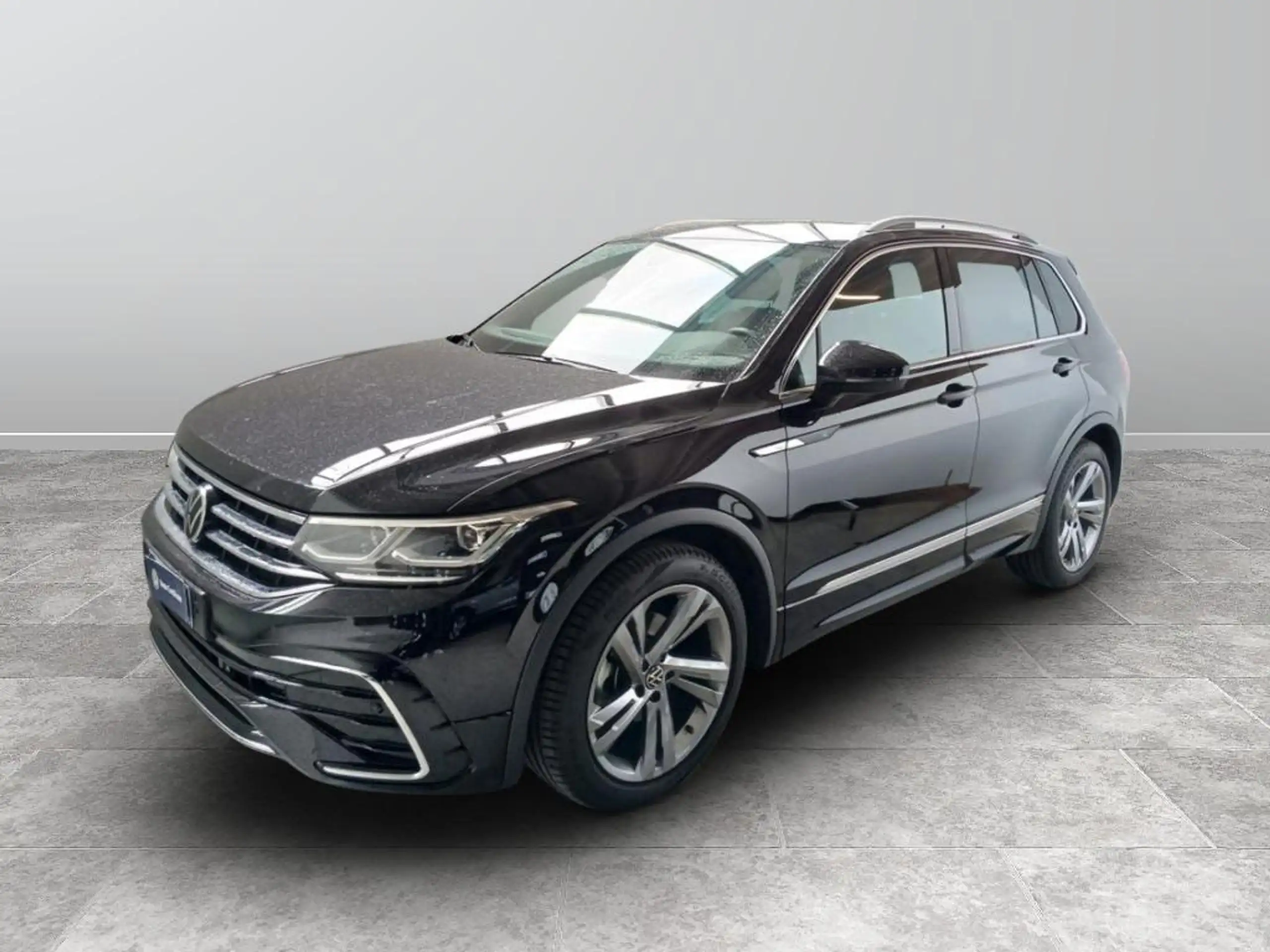 Volkswagen - Tiguan