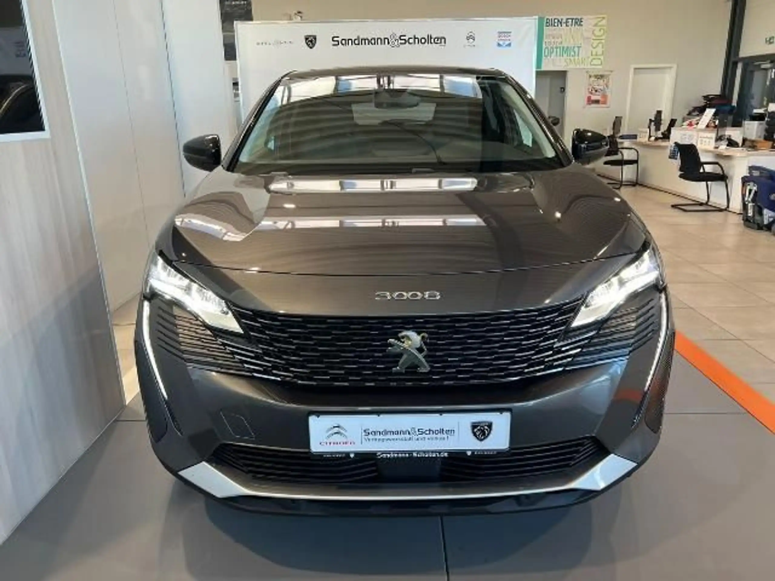 Peugeot - 3008