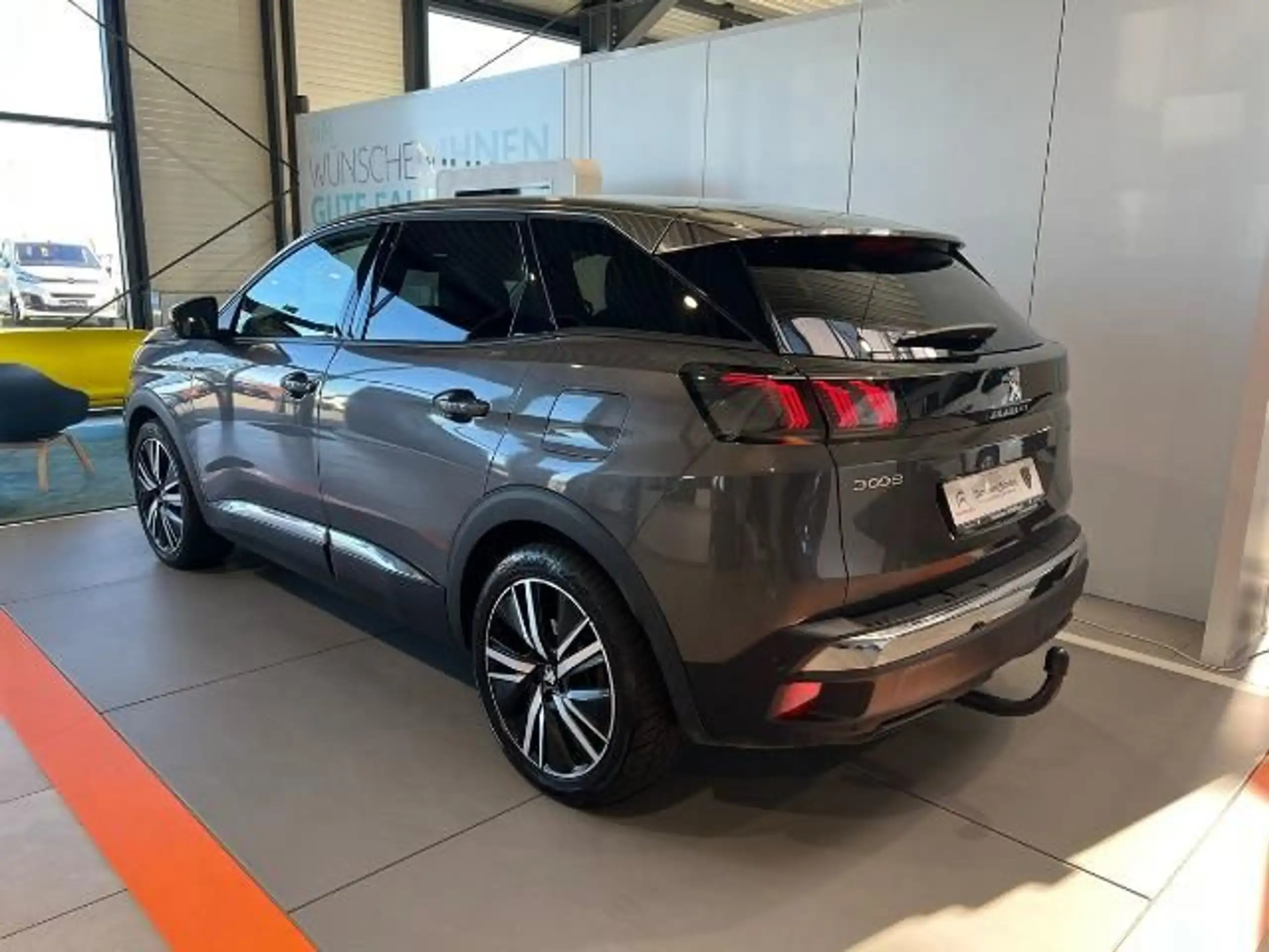 Peugeot - 3008