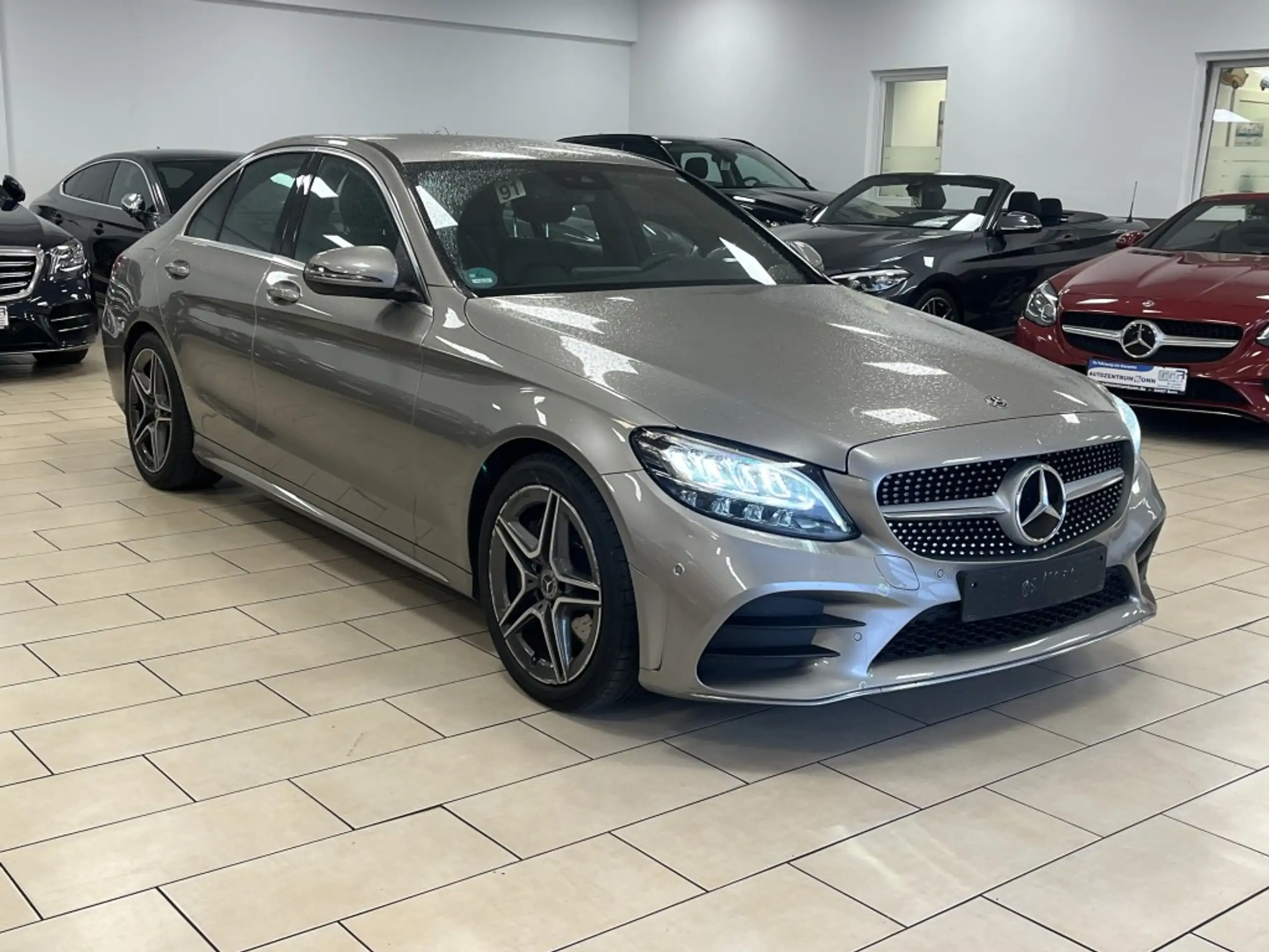 Mercedes-Benz - C 300