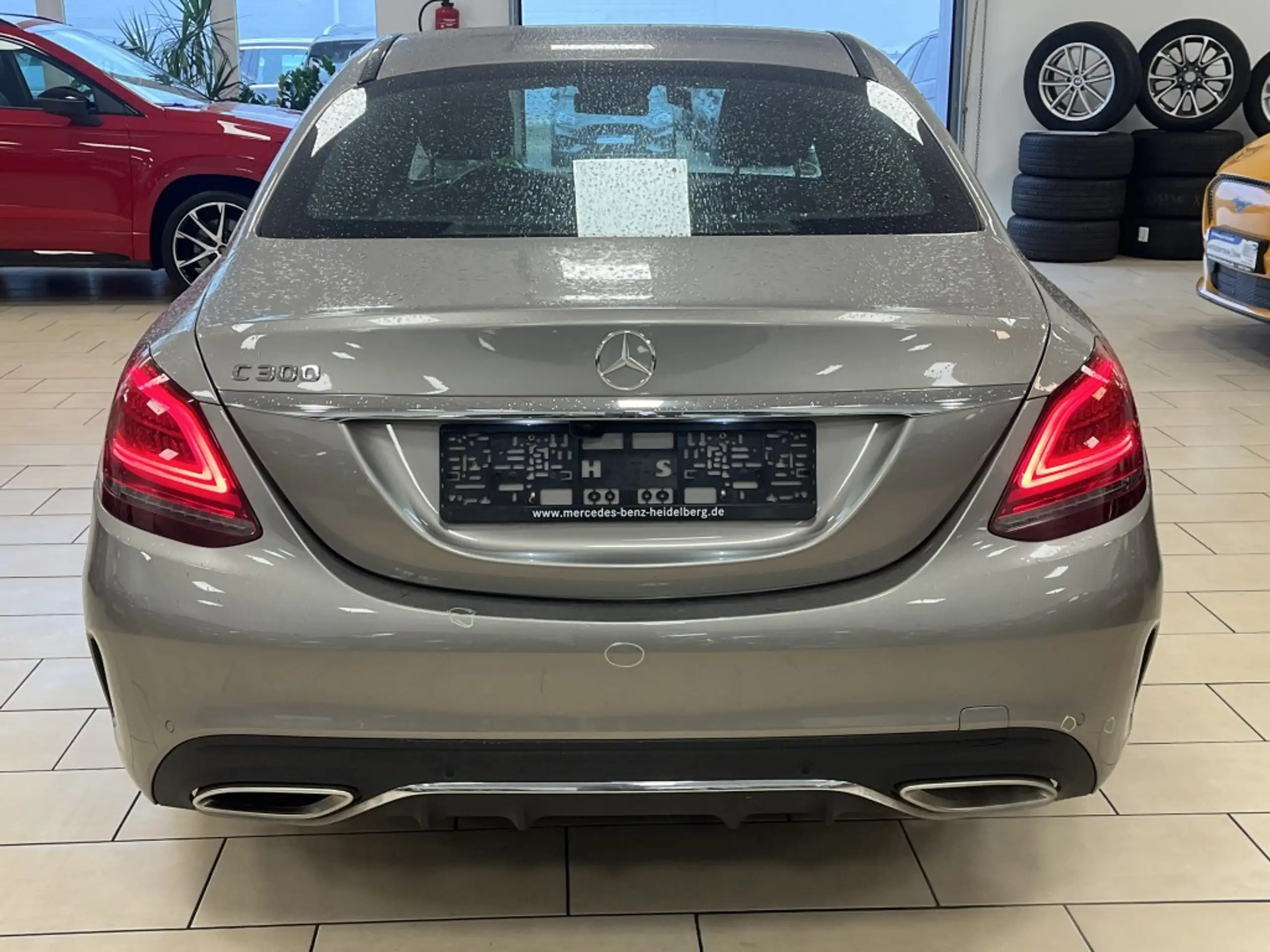 Mercedes-Benz - C 300