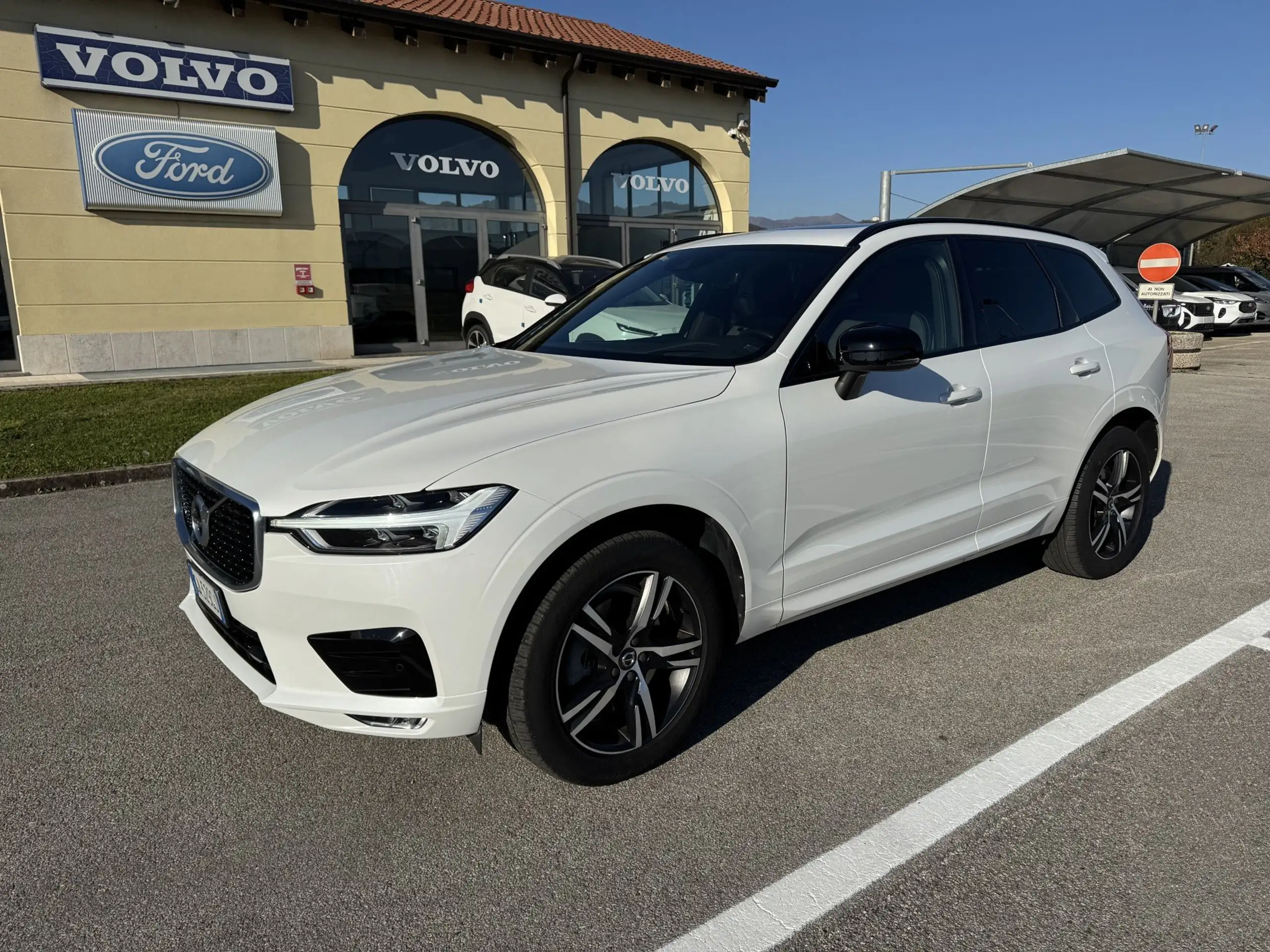 Volvo - XC60