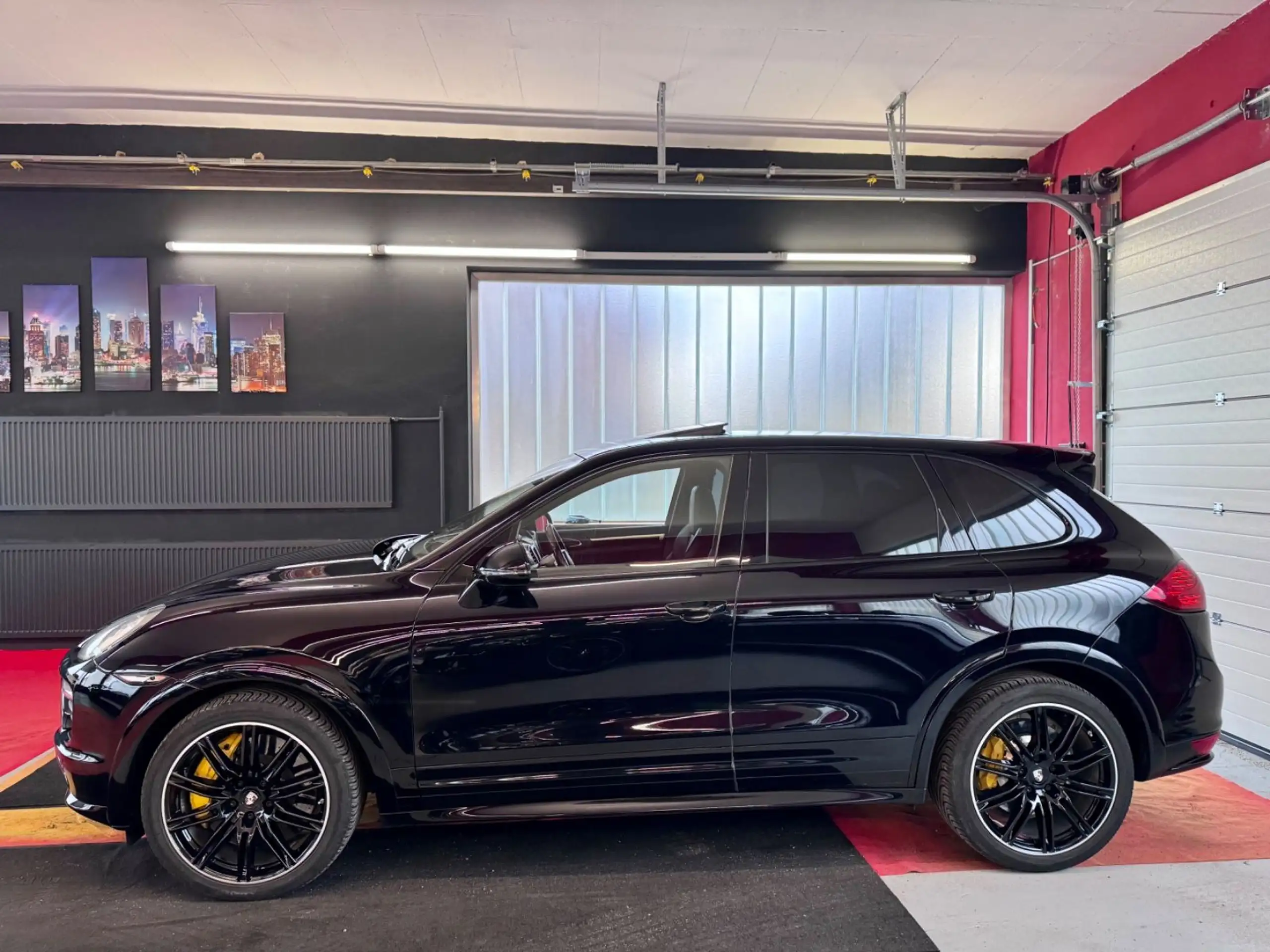 Porsche - Cayenne