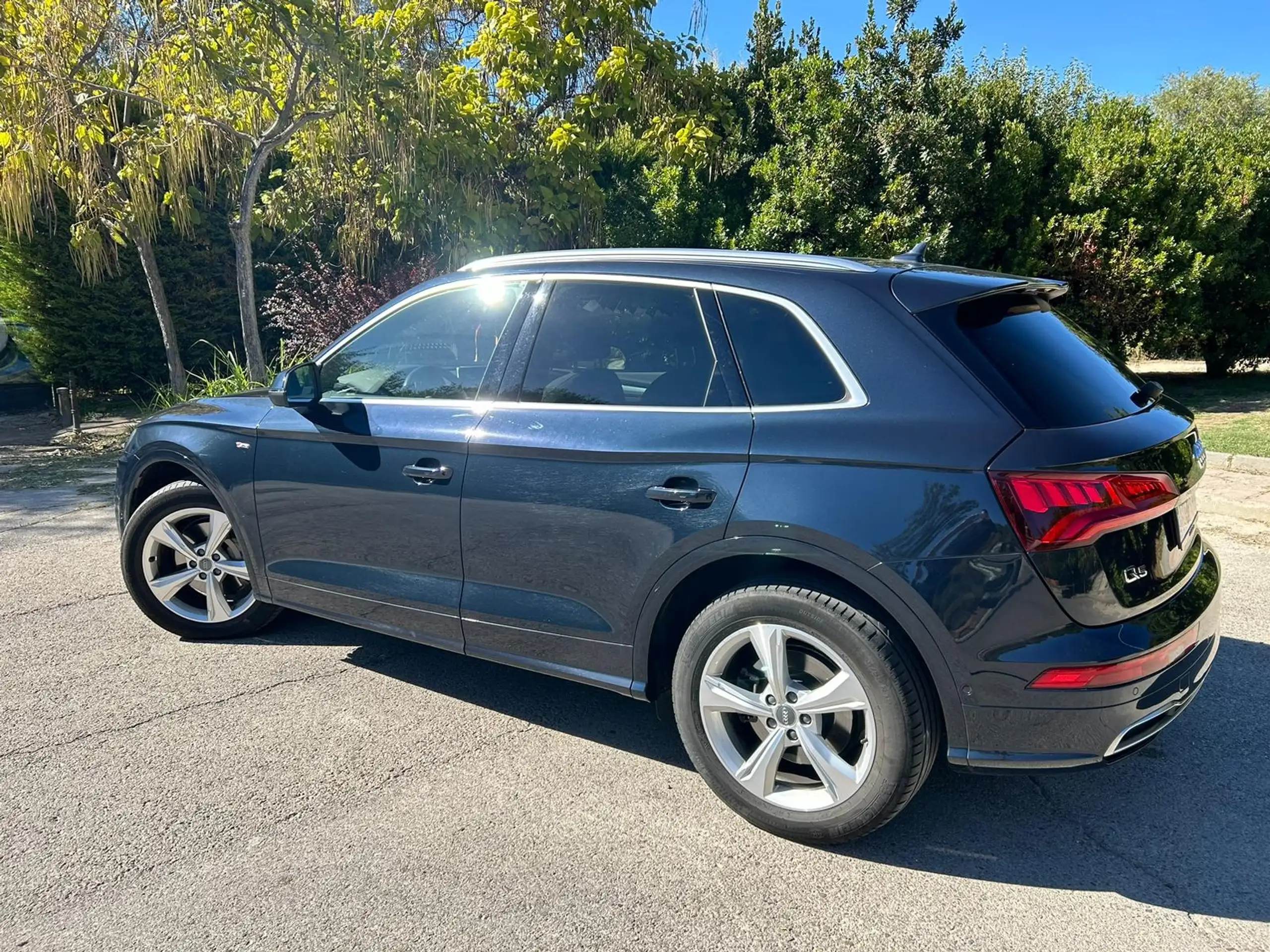 Audi - Q5